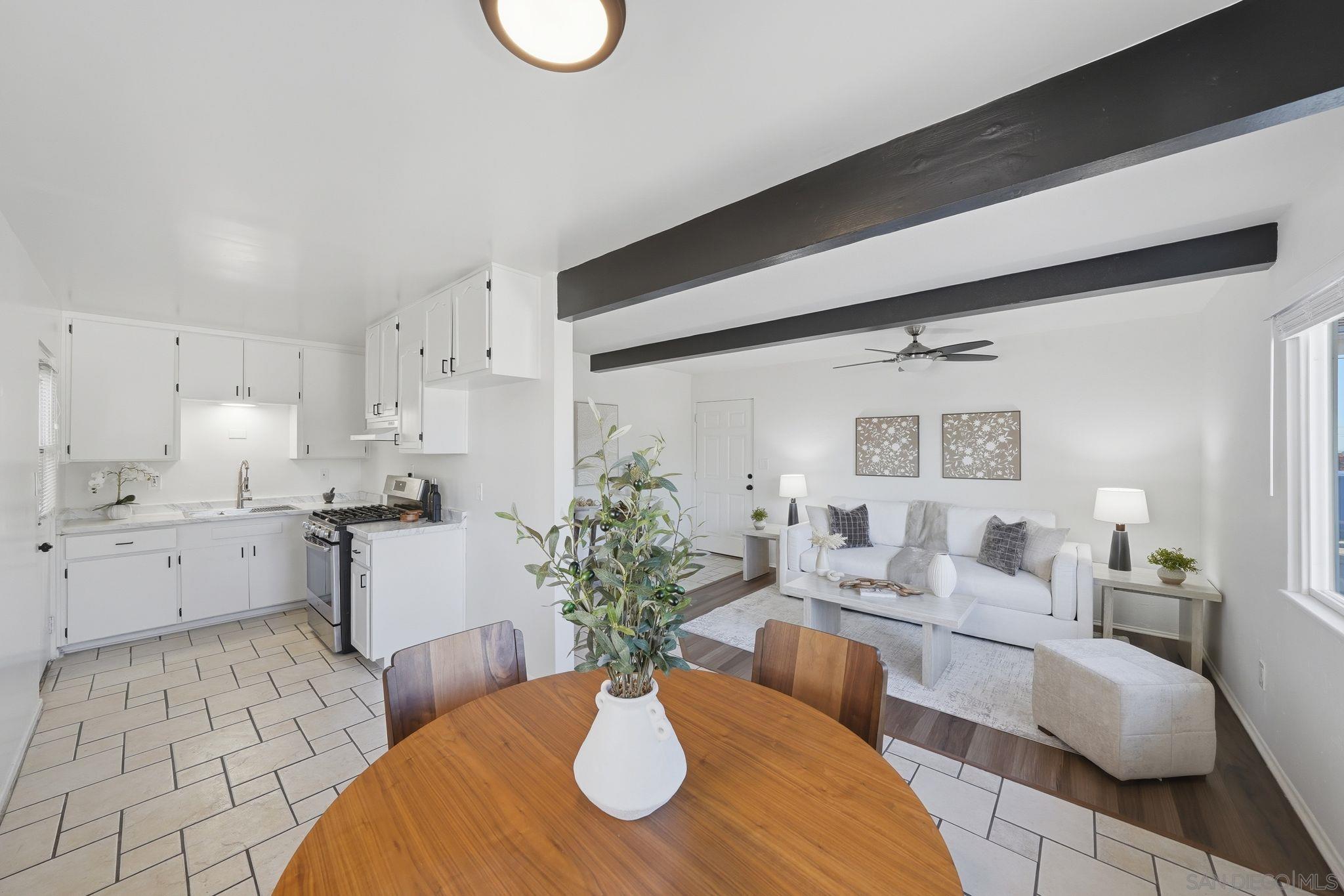 Detail Gallery Image 8 of 46 For 2805-7 N 46th St, San Diego,  CA 92105 - – Beds | – Baths