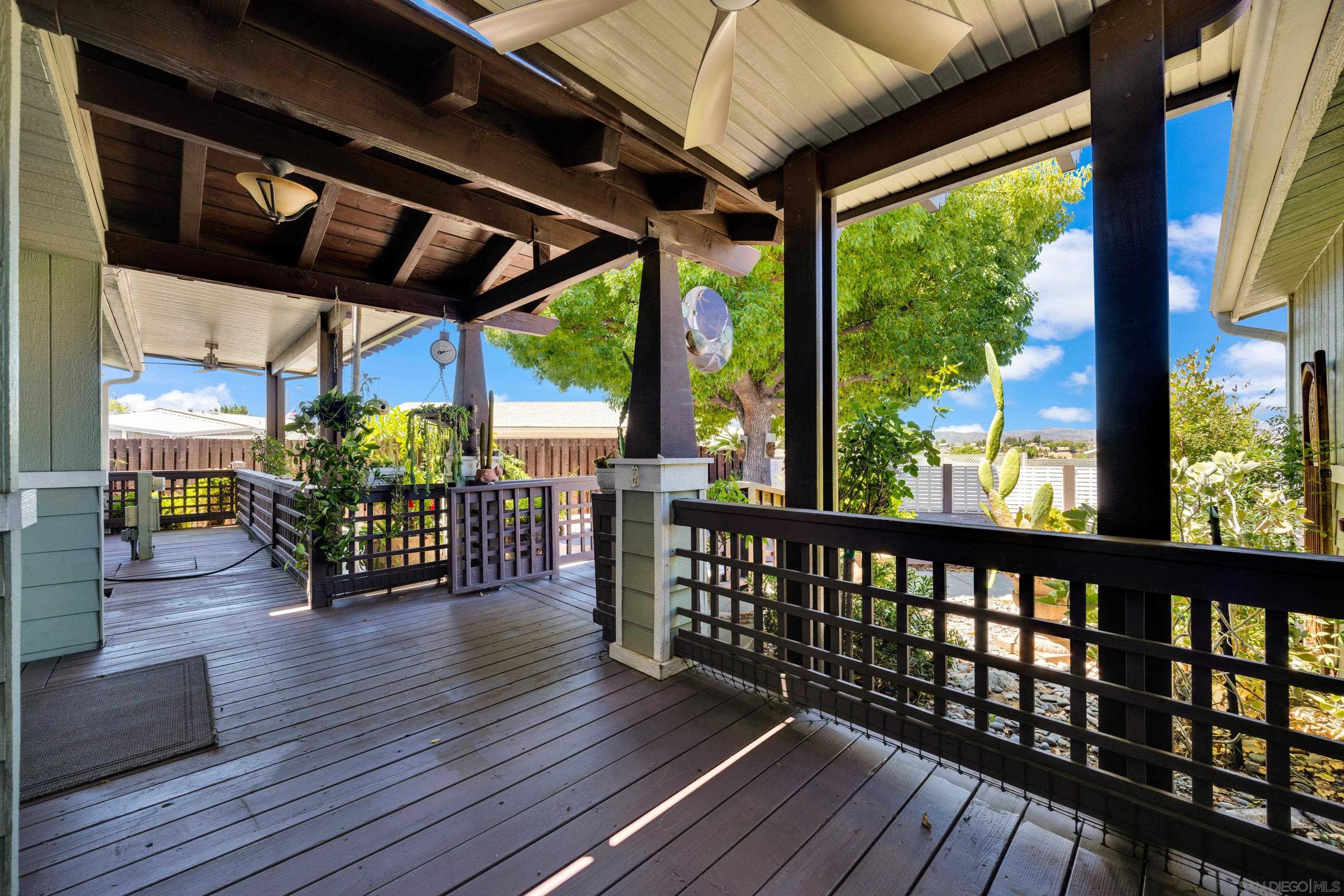 Detail Gallery Image 7 of 45 For 38020  Calle Confite, Murrieta,  CA 92563 - 2 Beds | 2 Baths