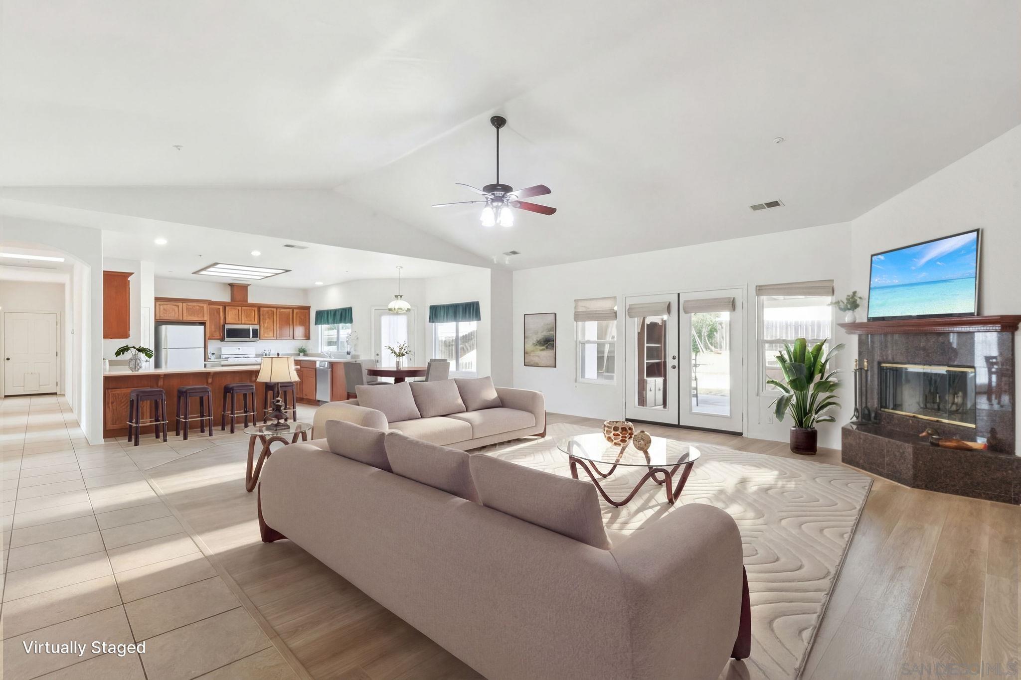 Front Image Thumbnail for SD260005601