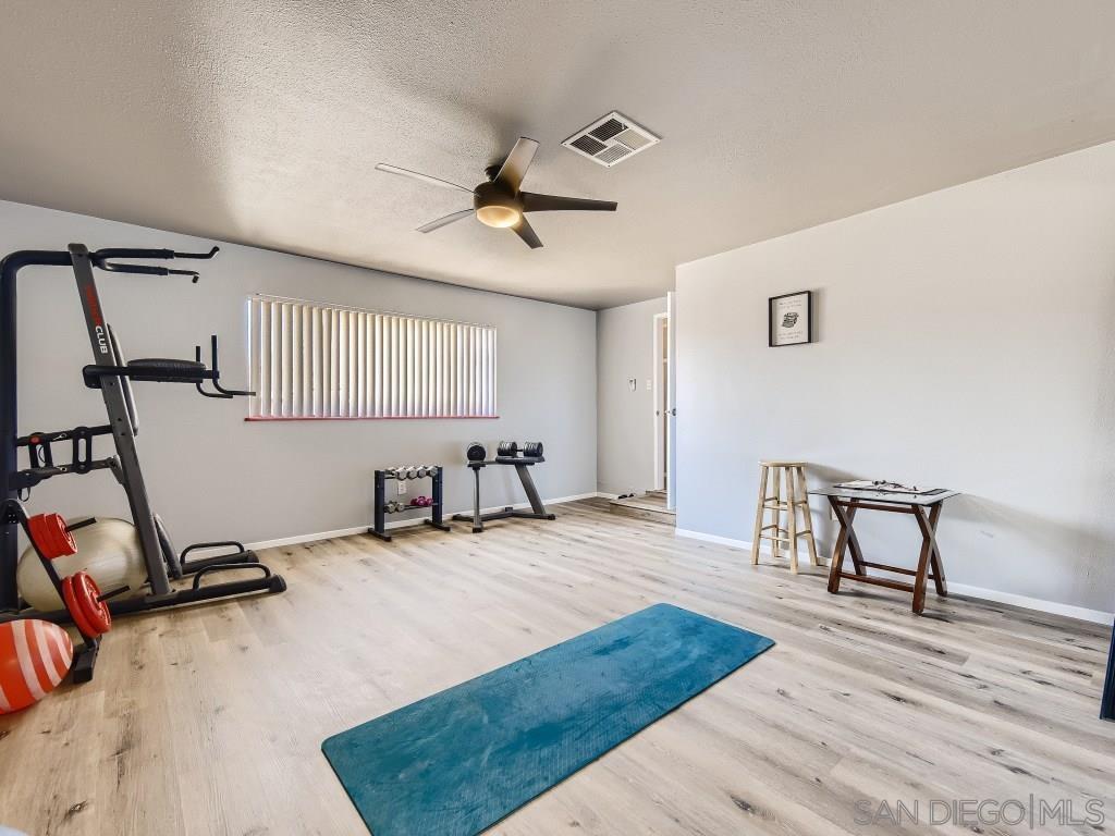 Detail Gallery Image 11 of 16 For 13147  Shenandoah Dr, Lakeside,  CA 92040 - 4 Beds | 2 Baths