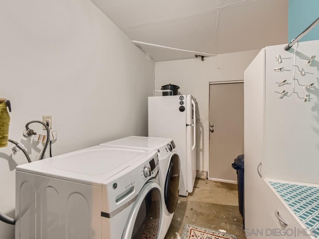 Detail Gallery Image 13 of 16 For 13147  Shenandoah Dr, Lakeside,  CA 92040 - 4 Beds | 2 Baths