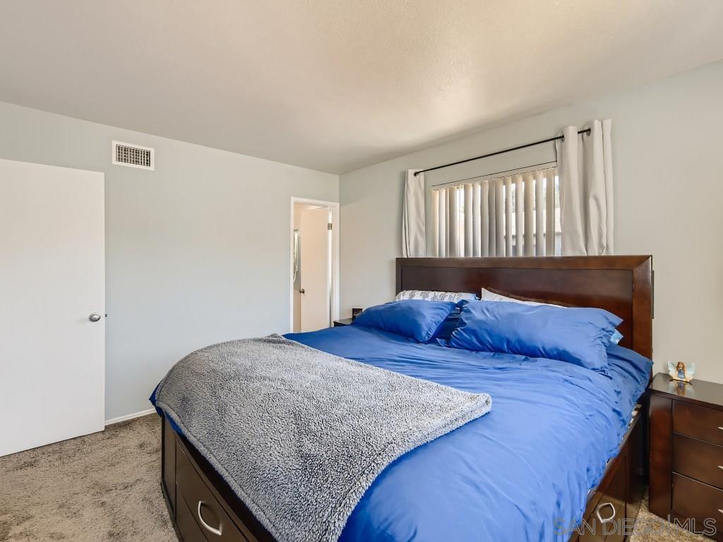 Detail Gallery Image 6 of 16 For 13147  Shenandoah Dr, Lakeside,  CA 92040 - 4 Beds | 2 Baths