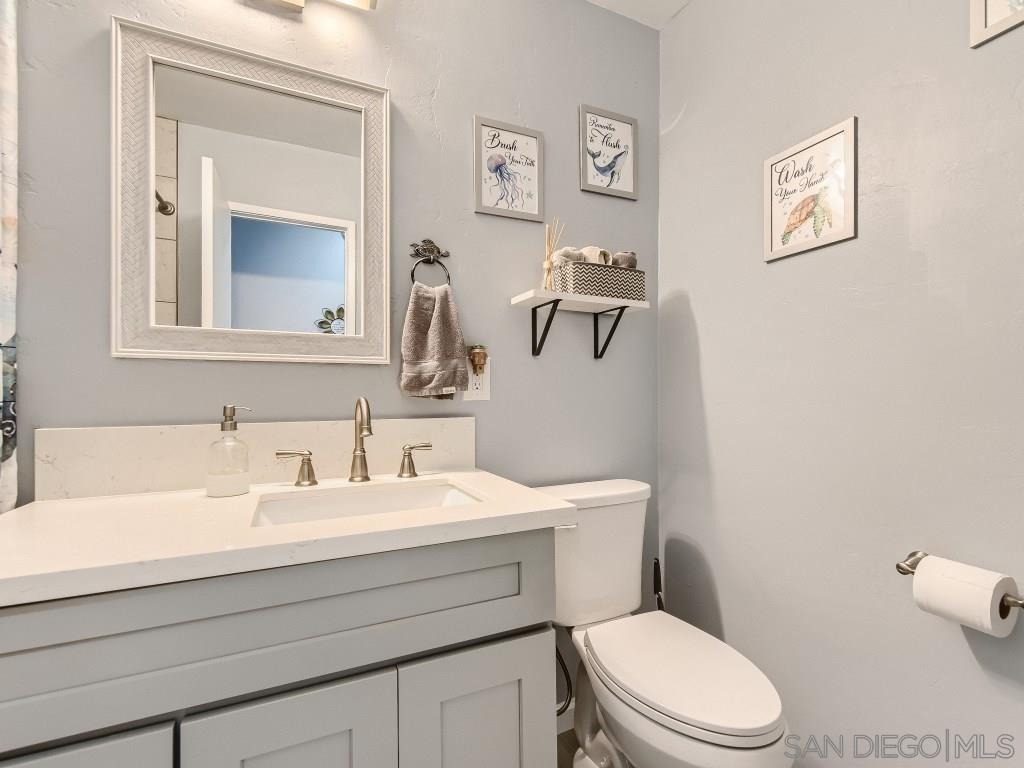 Detail Gallery Image 9 of 16 For 13147  Shenandoah Dr, Lakeside,  CA 92040 - 4 Beds | 2 Baths