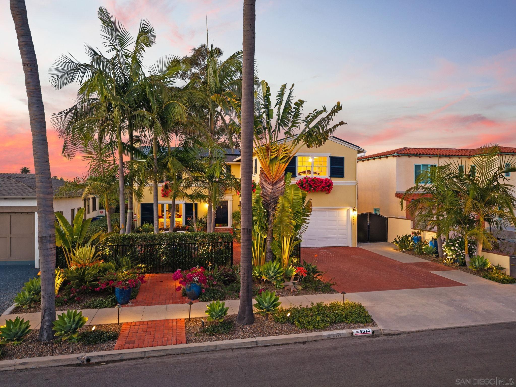 Detail Gallery Image 3 of 43 For 4314  Middlesex Drive, San Diego,  CA 92116 - 6 Beds | 3 Baths