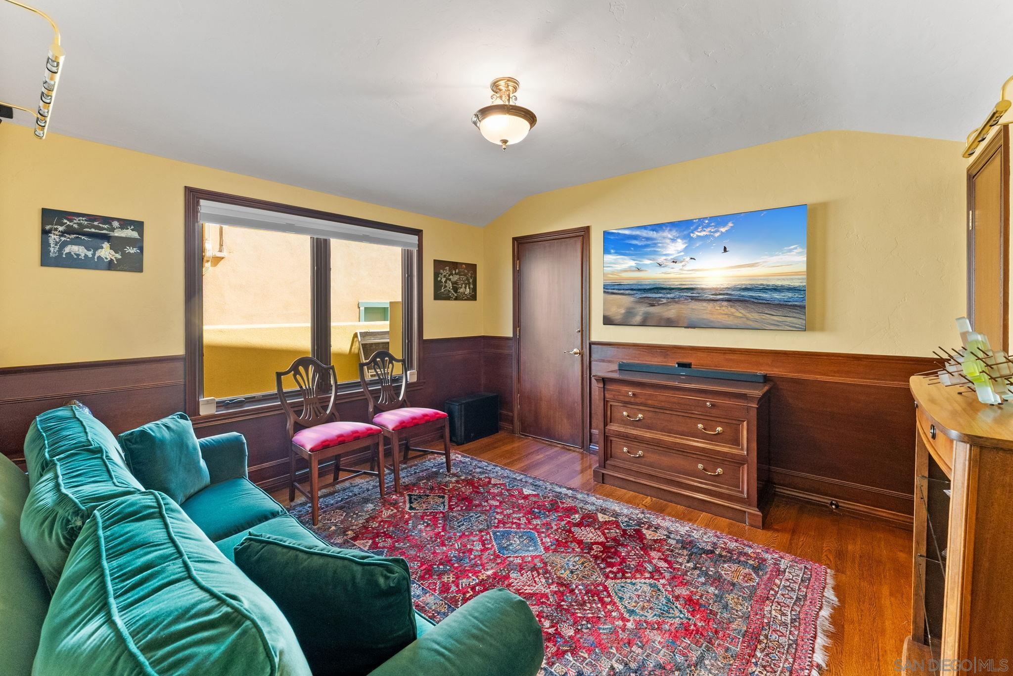 Detail Gallery Image 24 of 43 For 4314  Middlesex Drive, San Diego,  CA 92116 - 6 Beds | 3 Baths