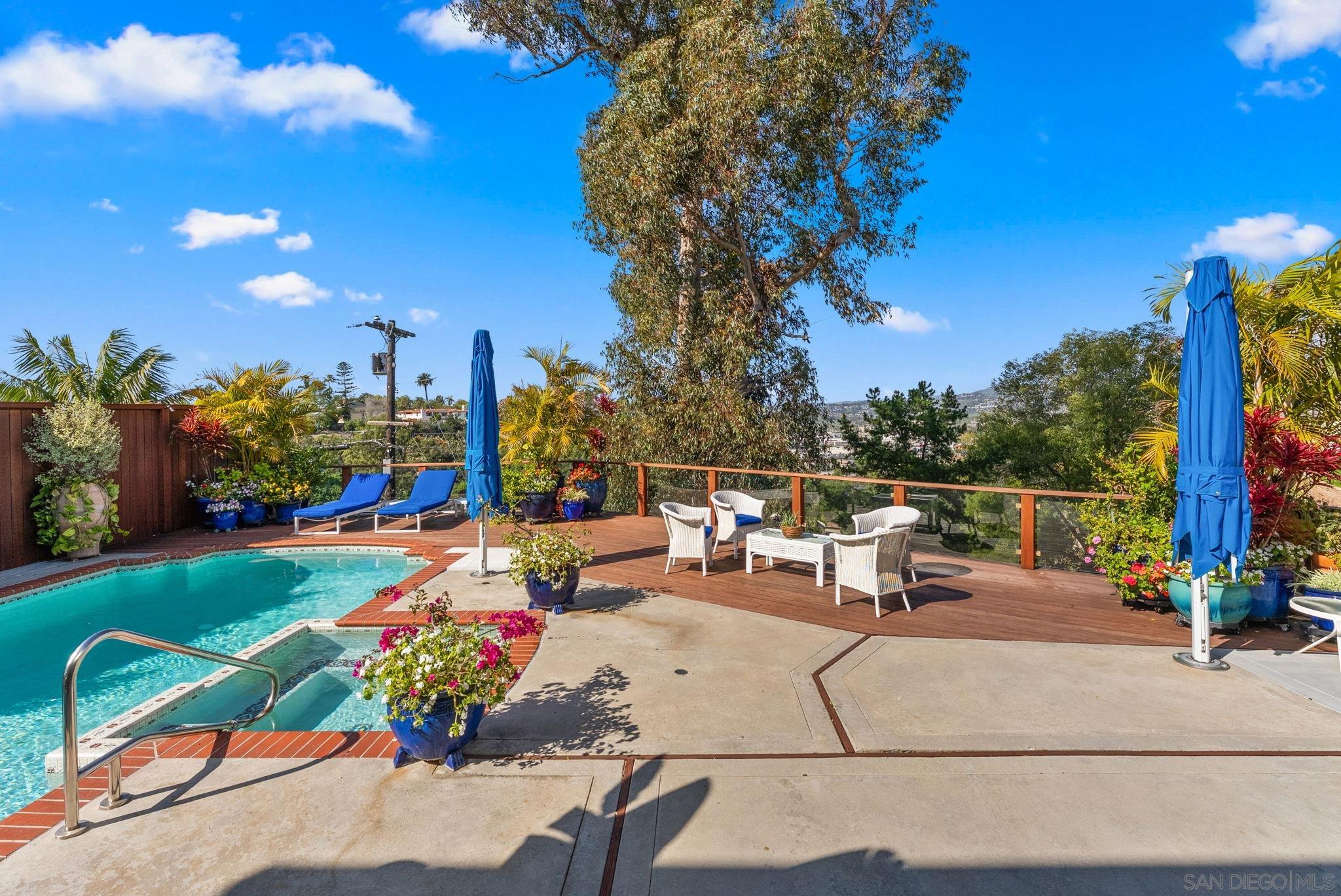 Detail Gallery Image 33 of 43 For 4314  Middlesex Drive, San Diego,  CA 92116 - 6 Beds | 3 Baths