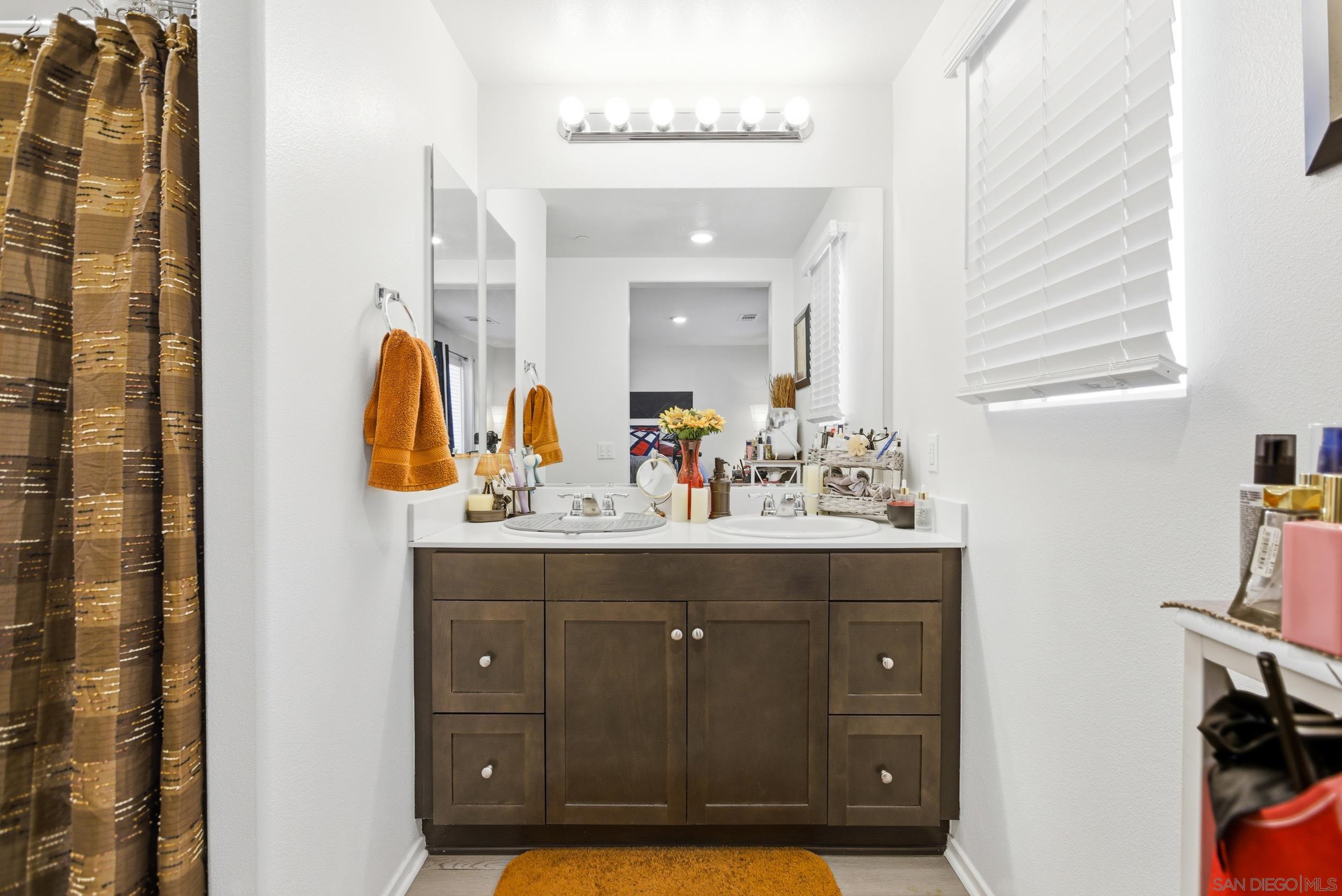 Detail Gallery Image 22 of 42 For 28409  Oriole Way  #1304,  Murrieta,  CA 92563 - 3 Beds | 2/1 Baths