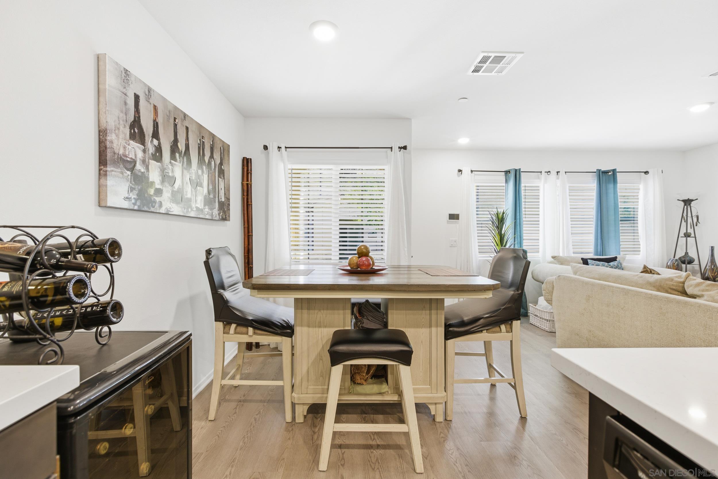 Detail Gallery Image 9 of 42 For 28409  Oriole Way  #1304,  Murrieta,  CA 92563 - 3 Beds | 2/1 Baths