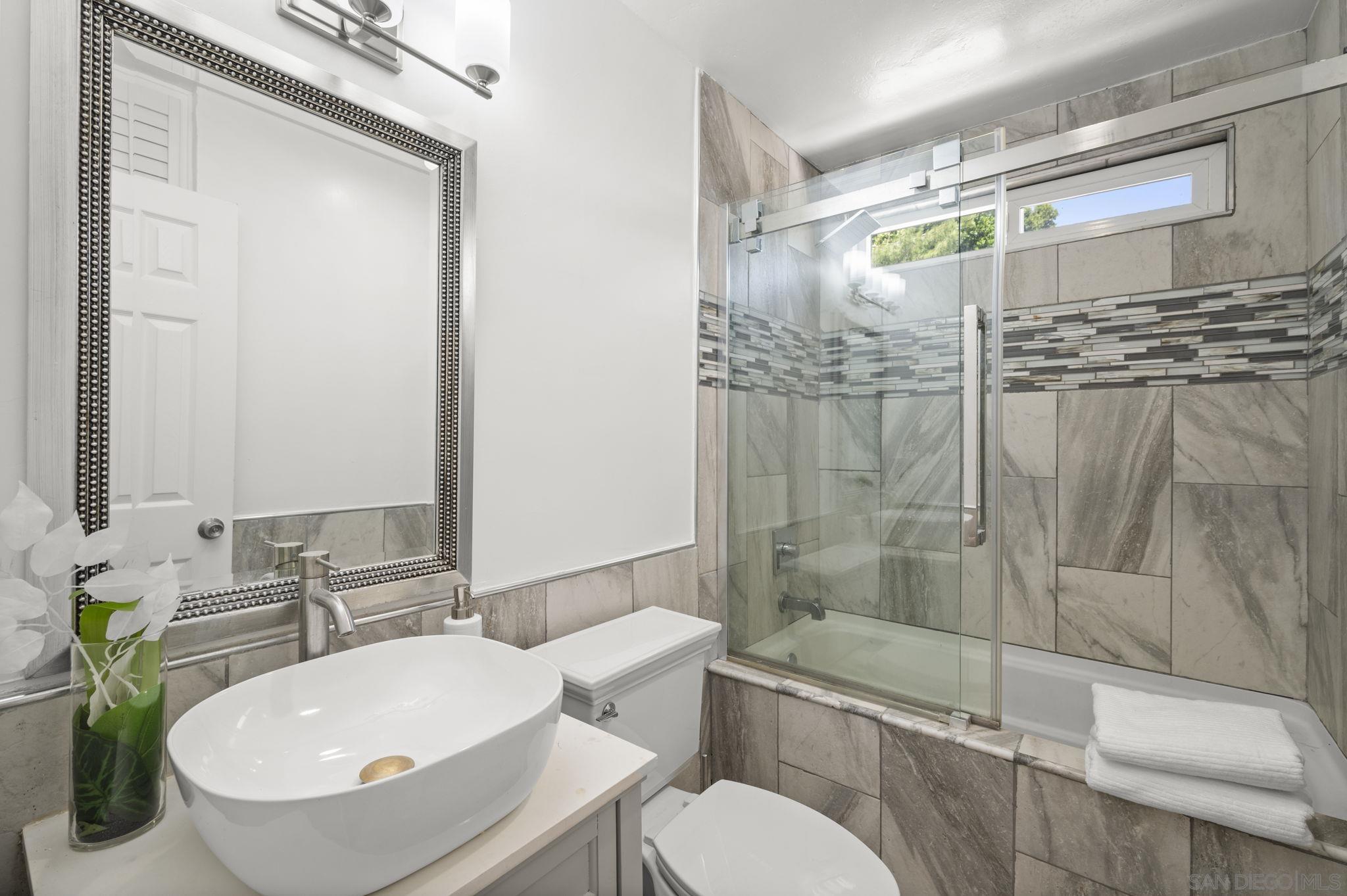 Detail Gallery Image 31 of 64 For 1405  Cuyamaca Ave, Spring Valley,  CA 91977 - 5 Beds | 3 Baths