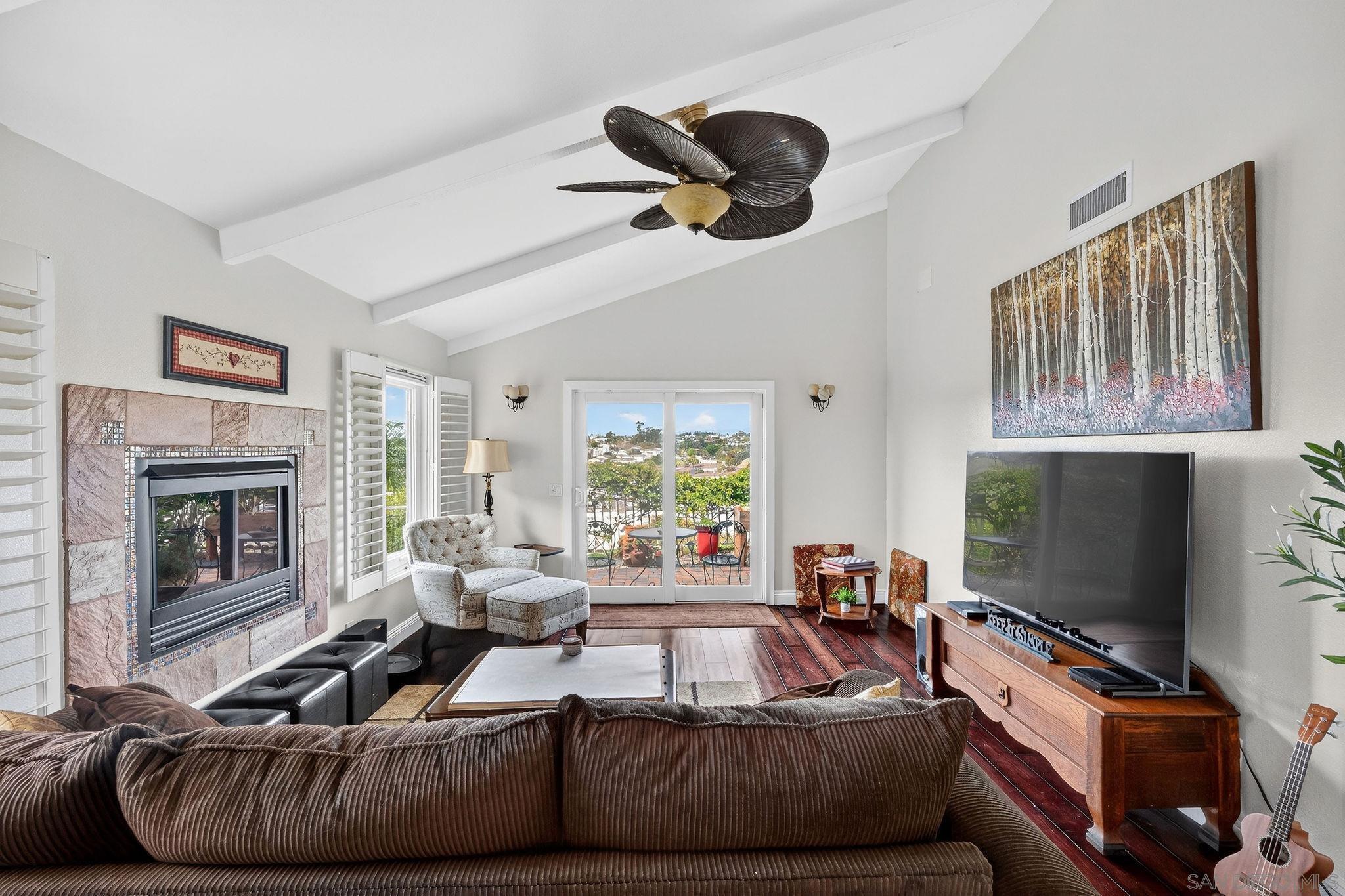 Detail Gallery Image 14 of 35 For 2070  Rue De La Montagne, Oceanside,  CA 92054 - 2 Beds | 2 Baths