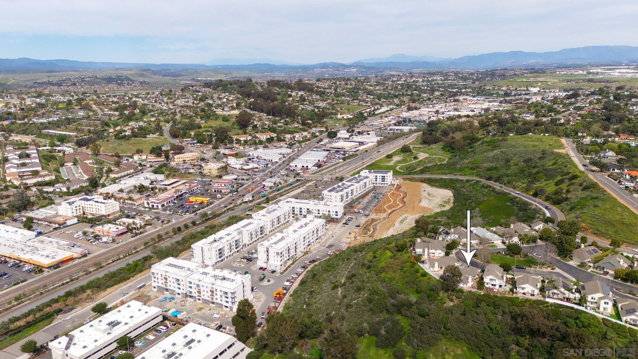 Detail Gallery Image 32 of 35 For 2070  Rue De La Montagne, Oceanside,  CA 92054 - 2 Beds | 2 Baths