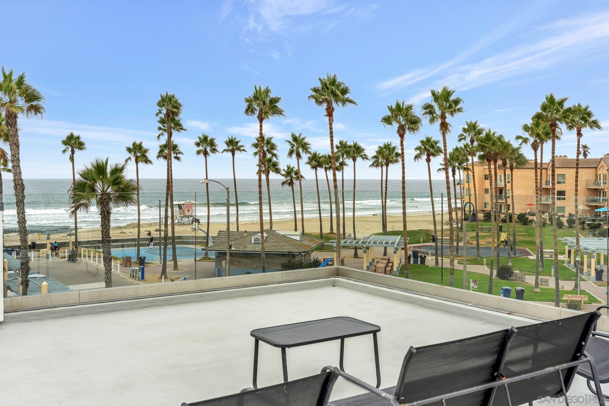 Detail Gallery Image 12 of 44 For 801-809  Seacoast, Imperial Beach,  CA 91932 - 4 Beds | 4 Baths