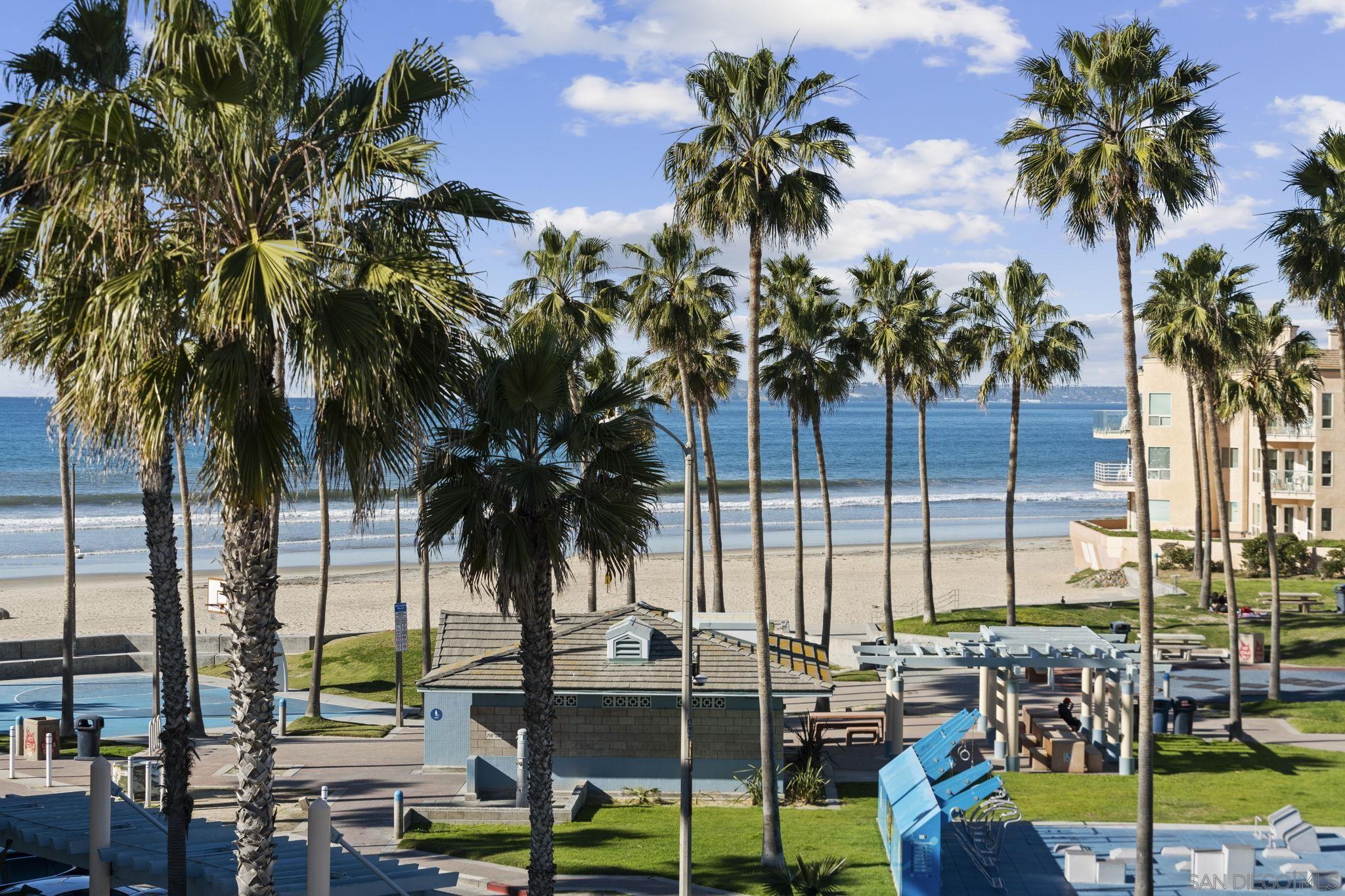 Detail Gallery Image 16 of 44 For 801-809  Seacoast, Imperial Beach,  CA 91932 - 4 Beds | 4 Baths