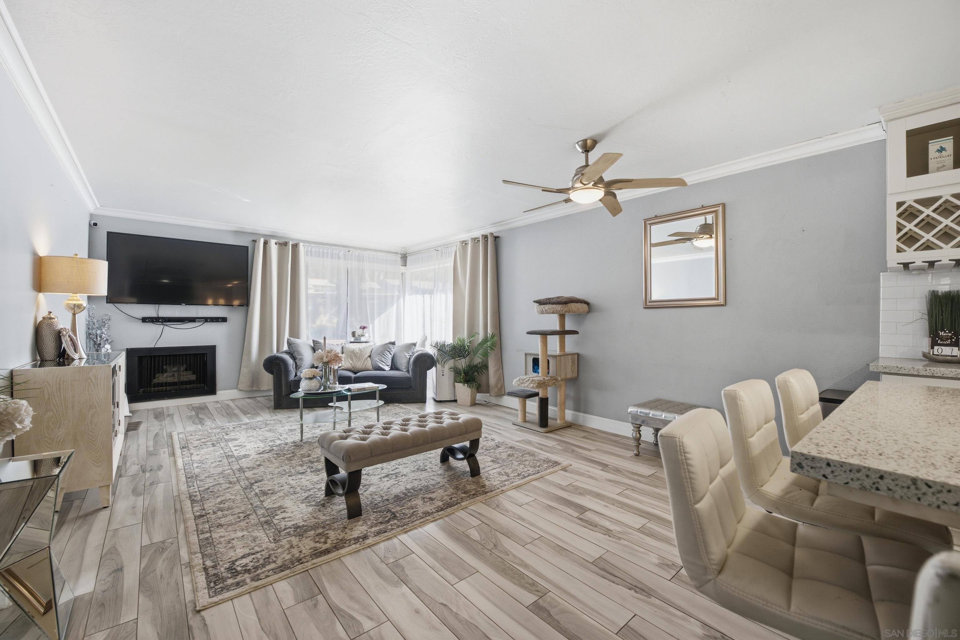 Detail Gallery Image 5 of 35 For 10300  Caminito Cuervo  #52,  San Diego,  CA 92108 - 1 Beds | 1/1 Baths