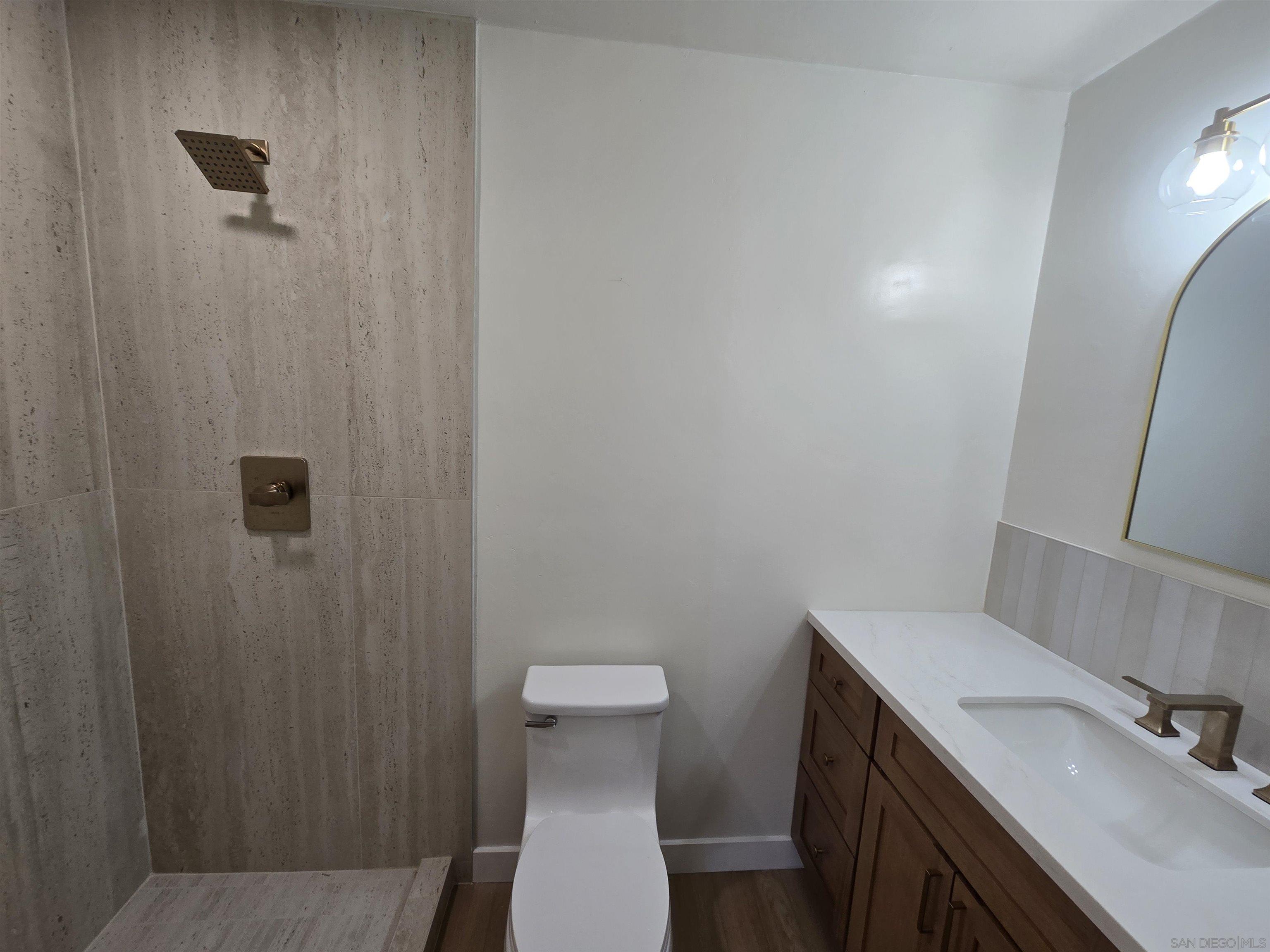 Detail Gallery Image 7 of 13 For 11378  Ajanta Ct., San Diego,  CA 92129 - 4 Beds | 2 Baths