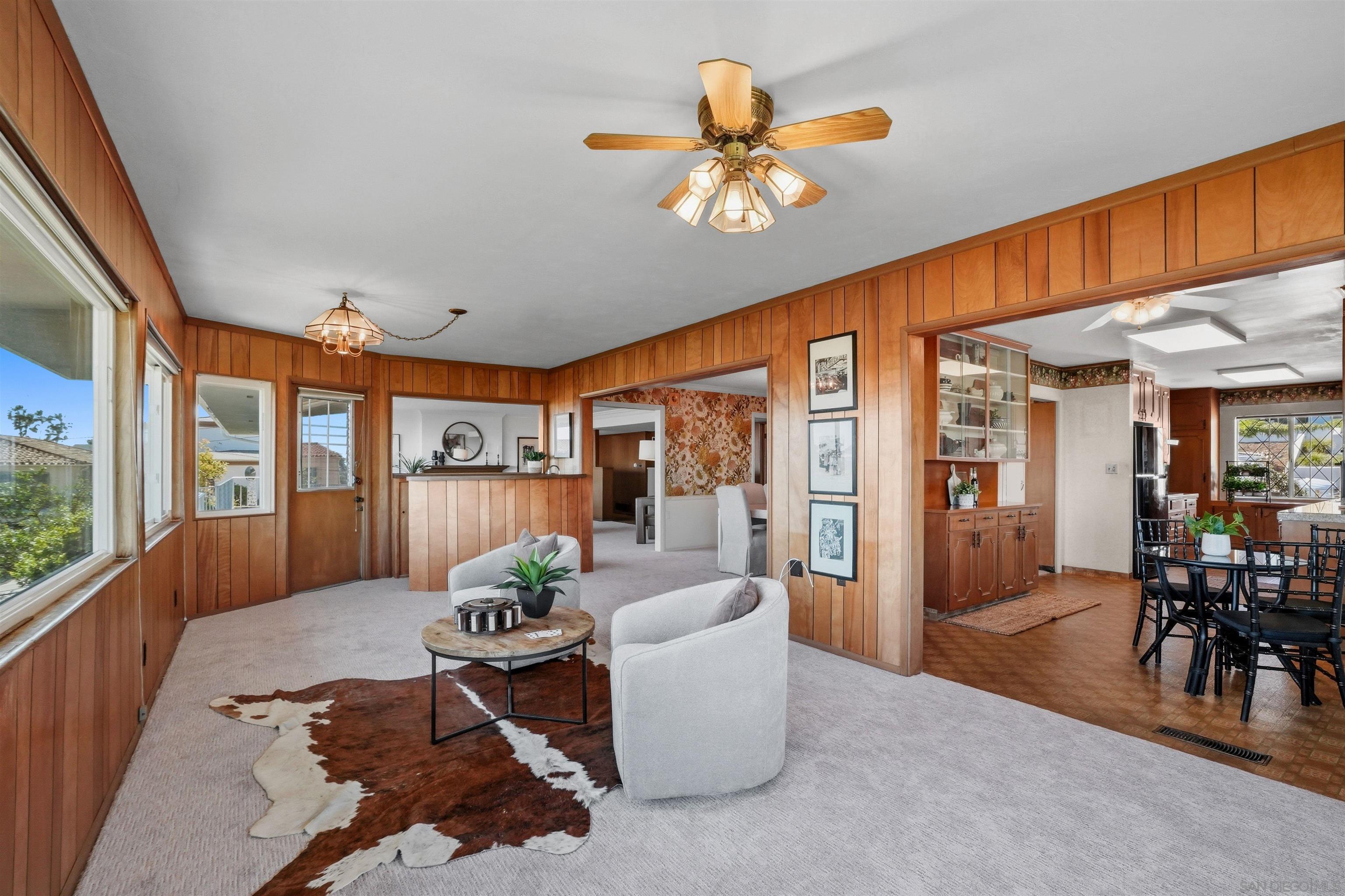 Detail Gallery Image 17 of 41 For 2255  Evergreen St, San Diego,  CA 92106 - 3 Beds | 3 Baths