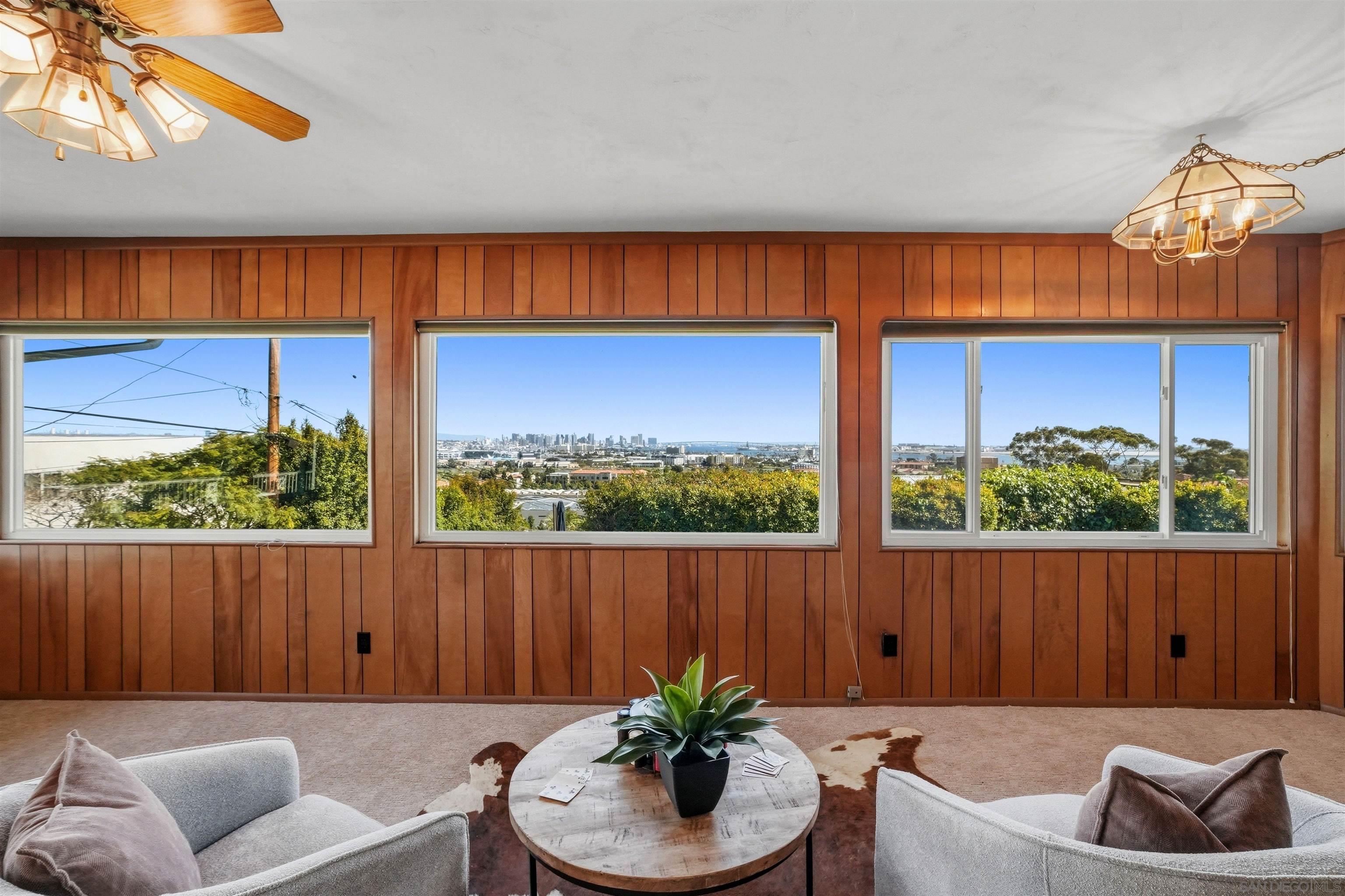 Detail Gallery Image 18 of 41 For 2255  Evergreen St, San Diego,  CA 92106 - 3 Beds | 3 Baths