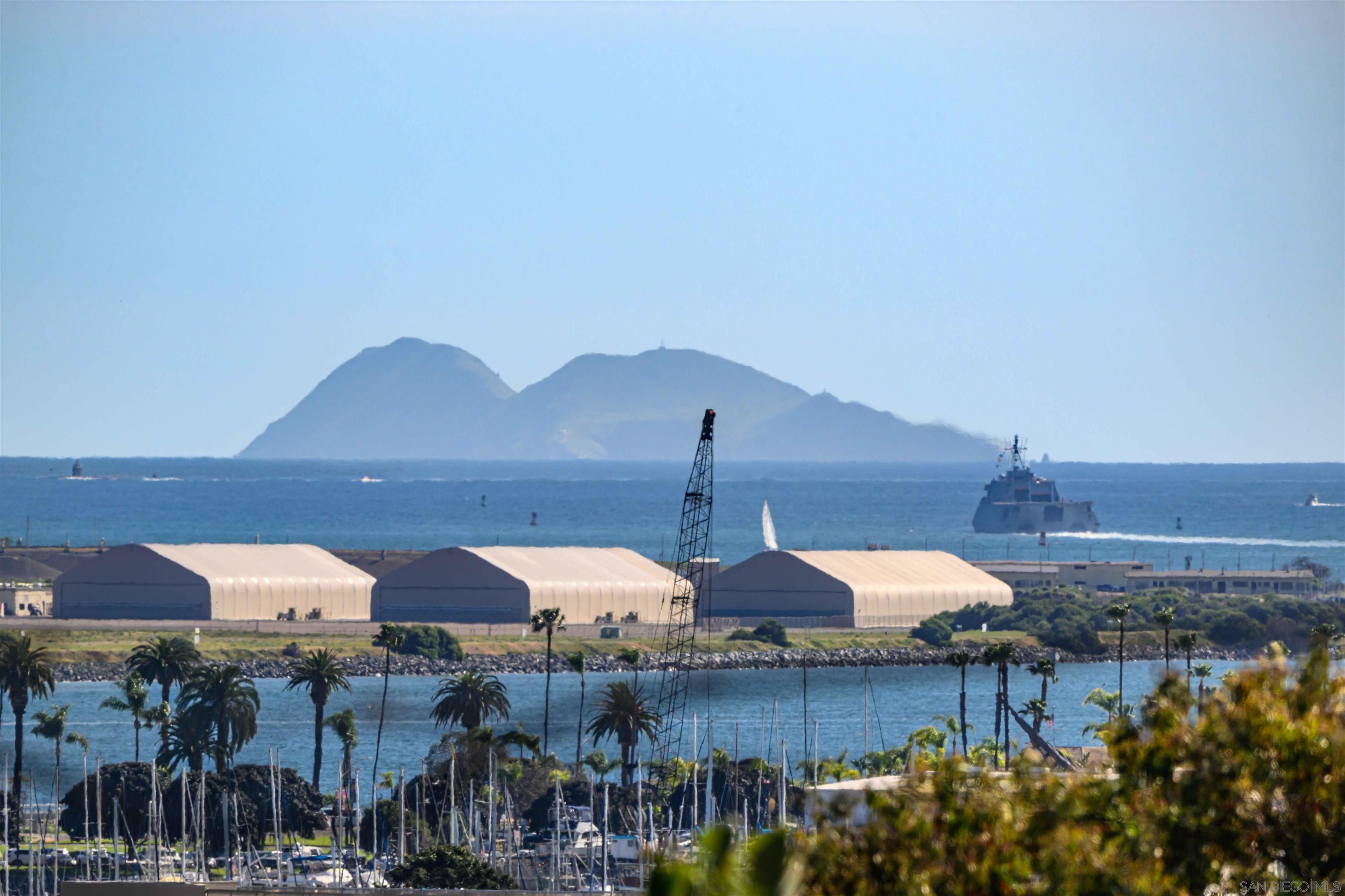 Detail Gallery Image 27 of 41 For 2255  Evergreen St, San Diego,  CA 92106 - 3 Beds | 3 Baths