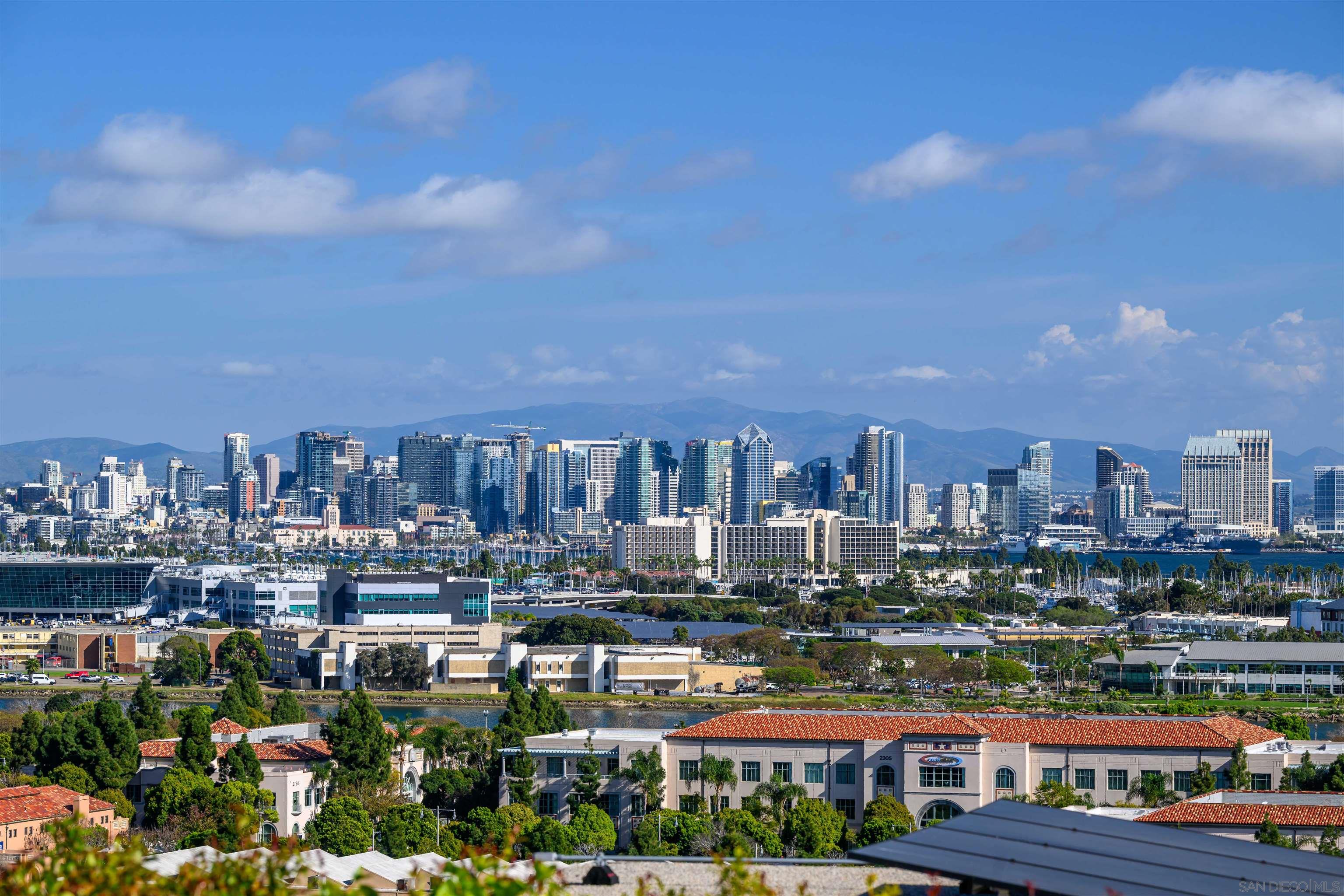 Detail Gallery Image 35 of 41 For 2255  Evergreen St, San Diego,  CA 92106 - 3 Beds | 3 Baths