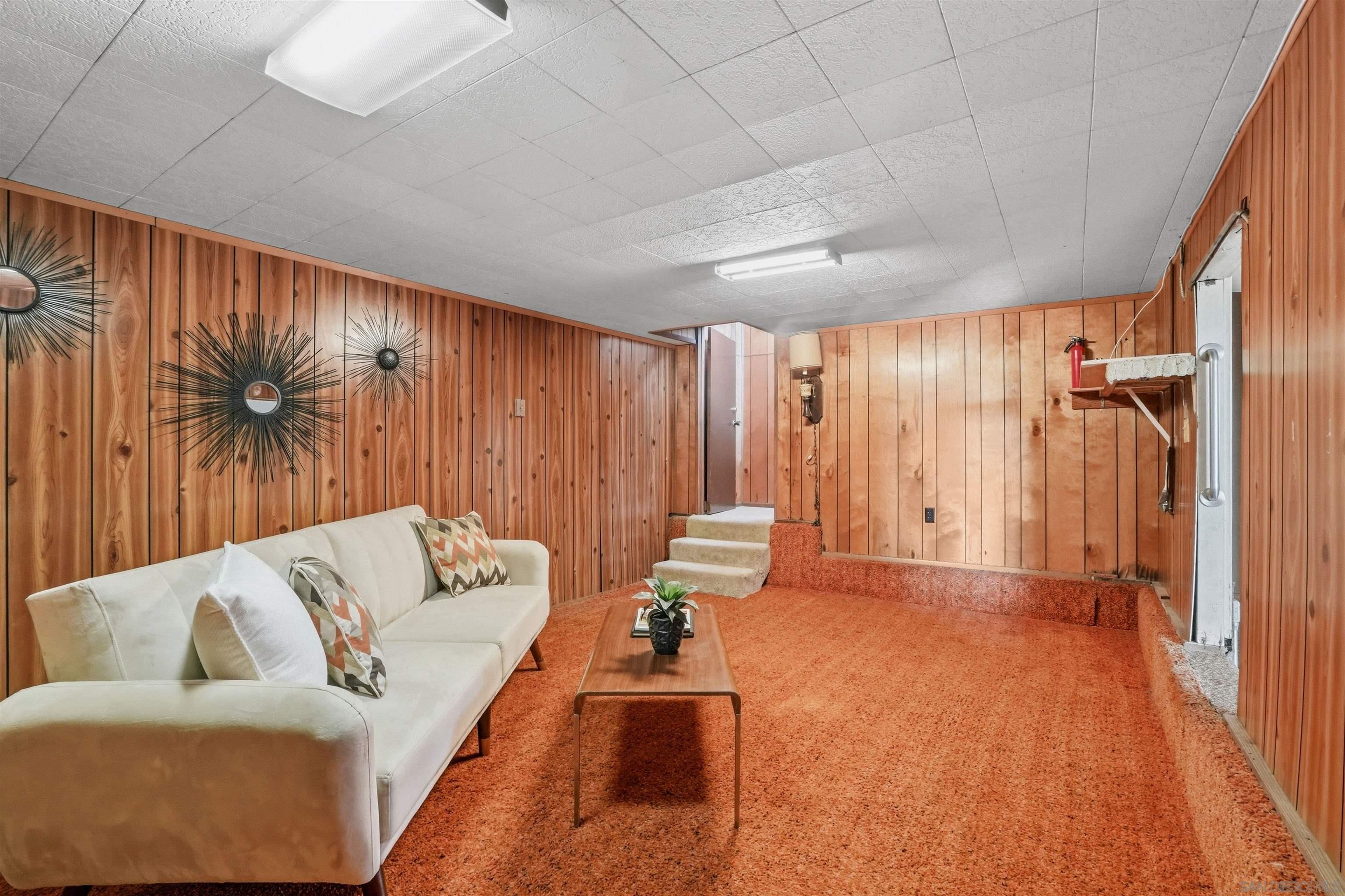 Detail Gallery Image 37 of 41 For 2255  Evergreen St, San Diego,  CA 92106 - 3 Beds | 3 Baths