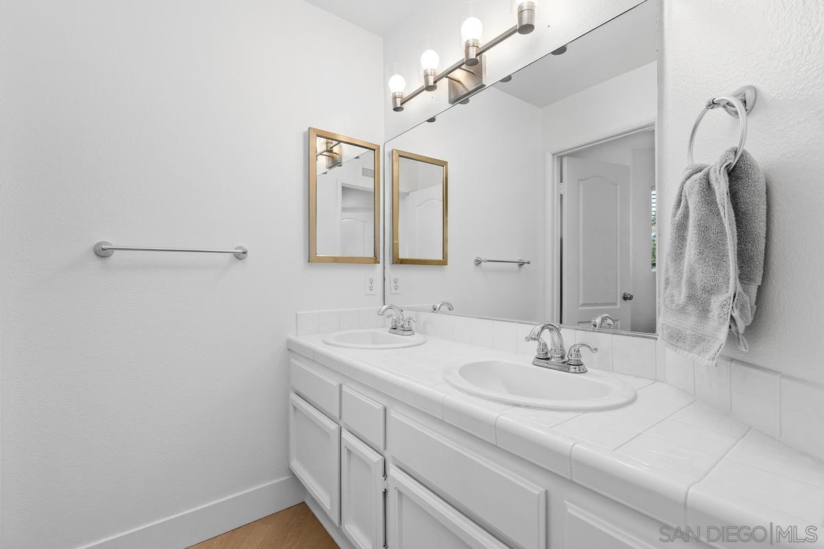 Detail Gallery Image 38 of 51 For 4802  Baroque Terrace, Oceanside,  CA 92057 - 4 Beds | 3 Baths