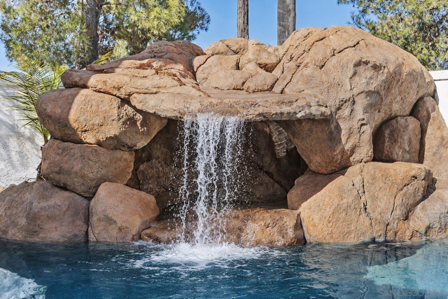 Detail Gallery Image 45 of 51 For 4802  Baroque Terrace, Oceanside,  CA 92057 - 4 Beds | 3 Baths