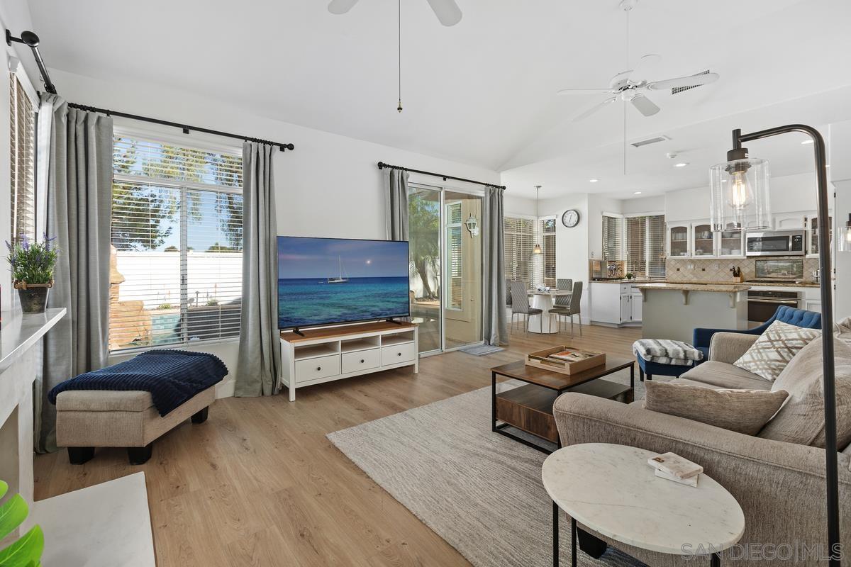 Detail Gallery Image 8 of 51 For 4802  Baroque Terrace, Oceanside,  CA 92057 - 4 Beds | 3 Baths