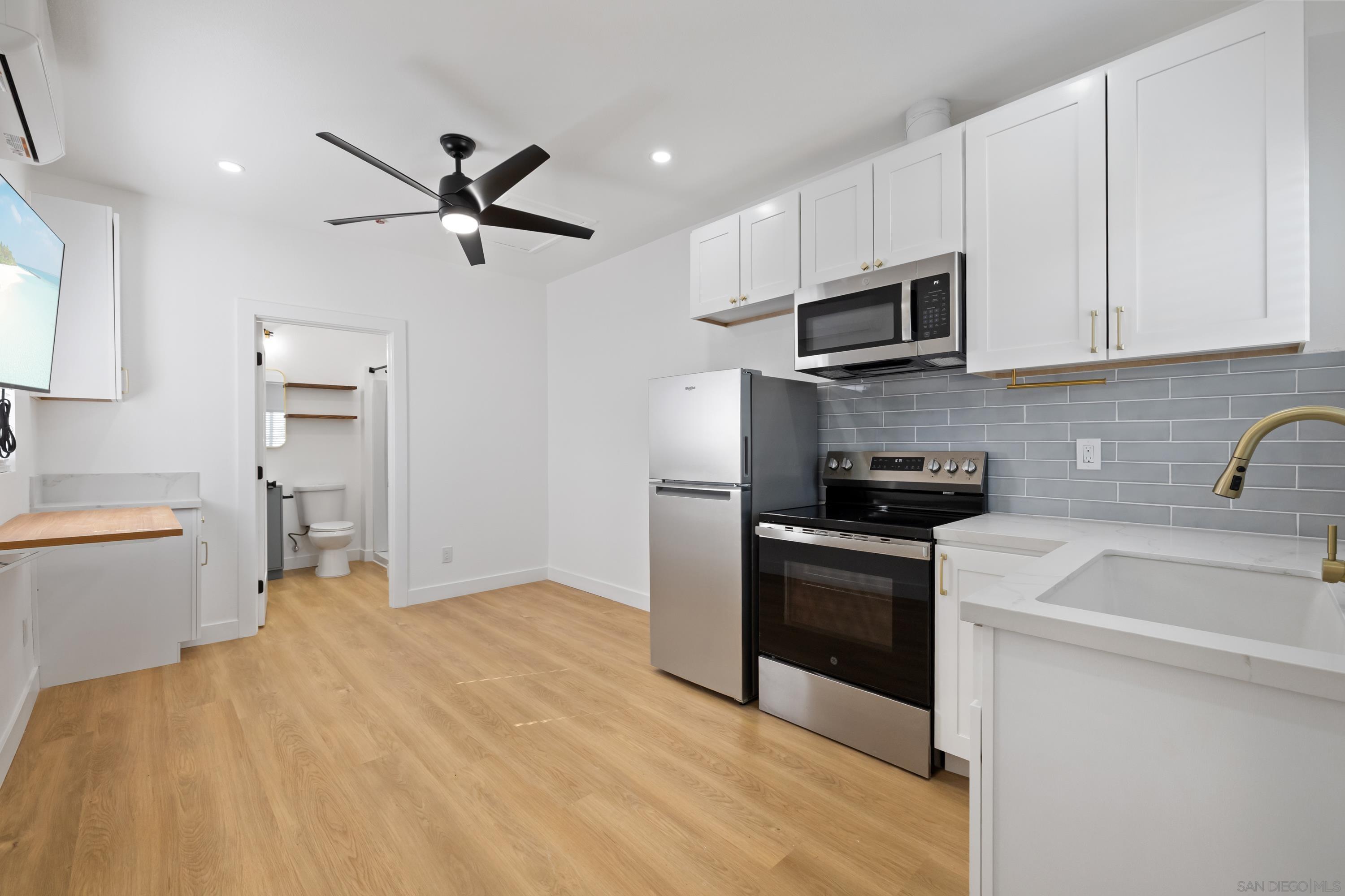 Detail Gallery Image 14 of 61 For 1020-22  15th St, Imperial Beach,  CA 91932 - – Beds | – Baths