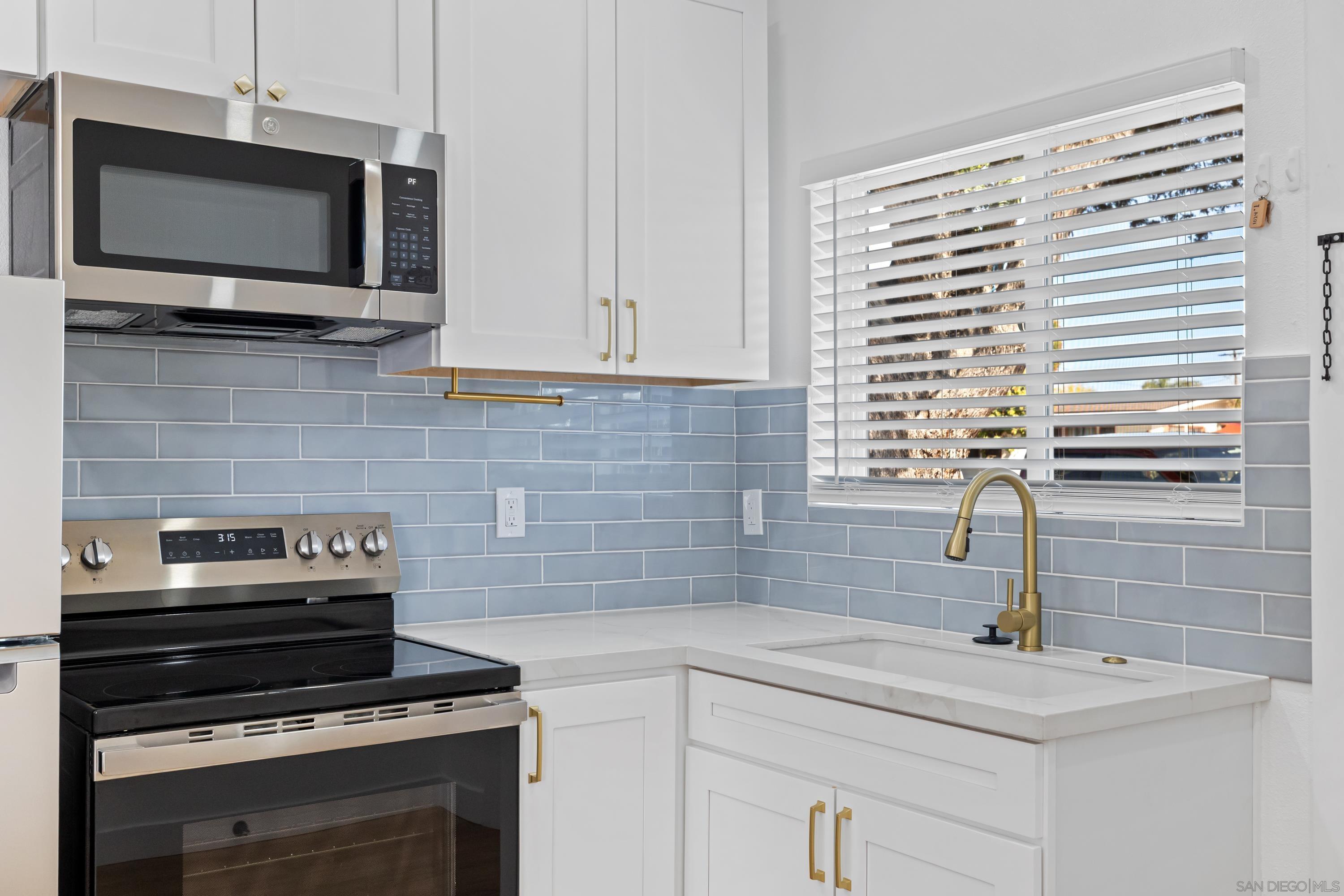 Detail Gallery Image 15 of 61 For 1020-22  15th St, Imperial Beach,  CA 91932 - – Beds | – Baths