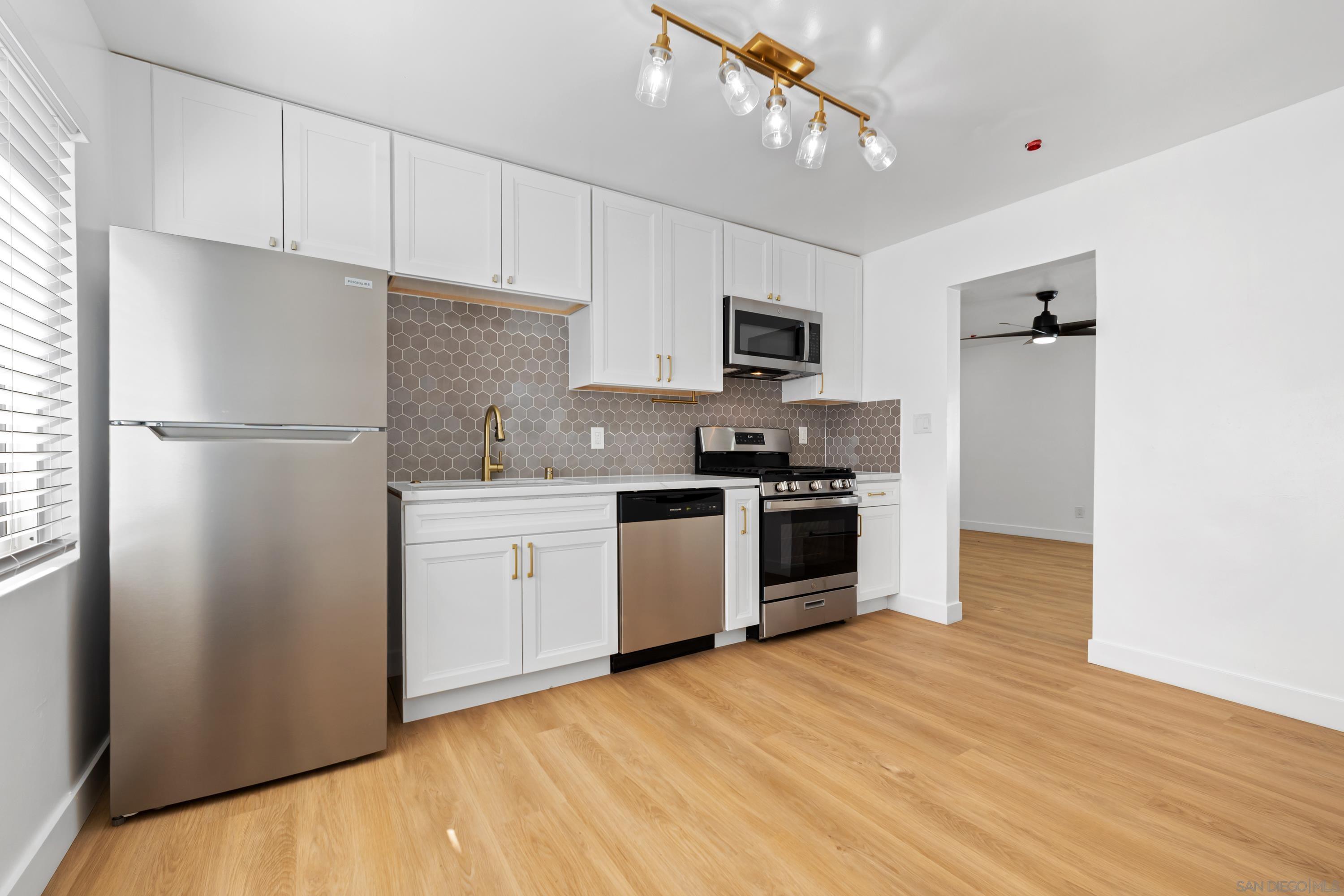 Detail Gallery Image 32 of 61 For 1020-22  15th St, Imperial Beach,  CA 91932 - – Beds | – Baths