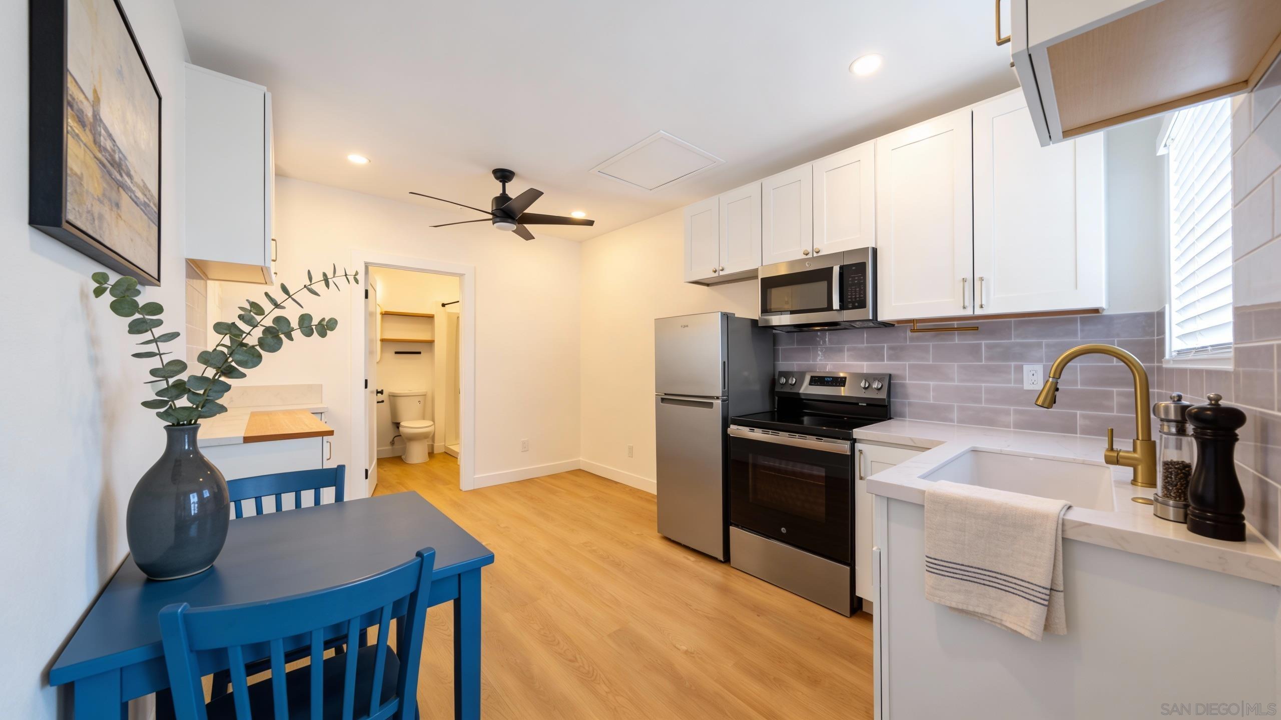 Detail Gallery Image 5 of 61 For 1020-22  15th St, Imperial Beach,  CA 91932 - – Beds | – Baths