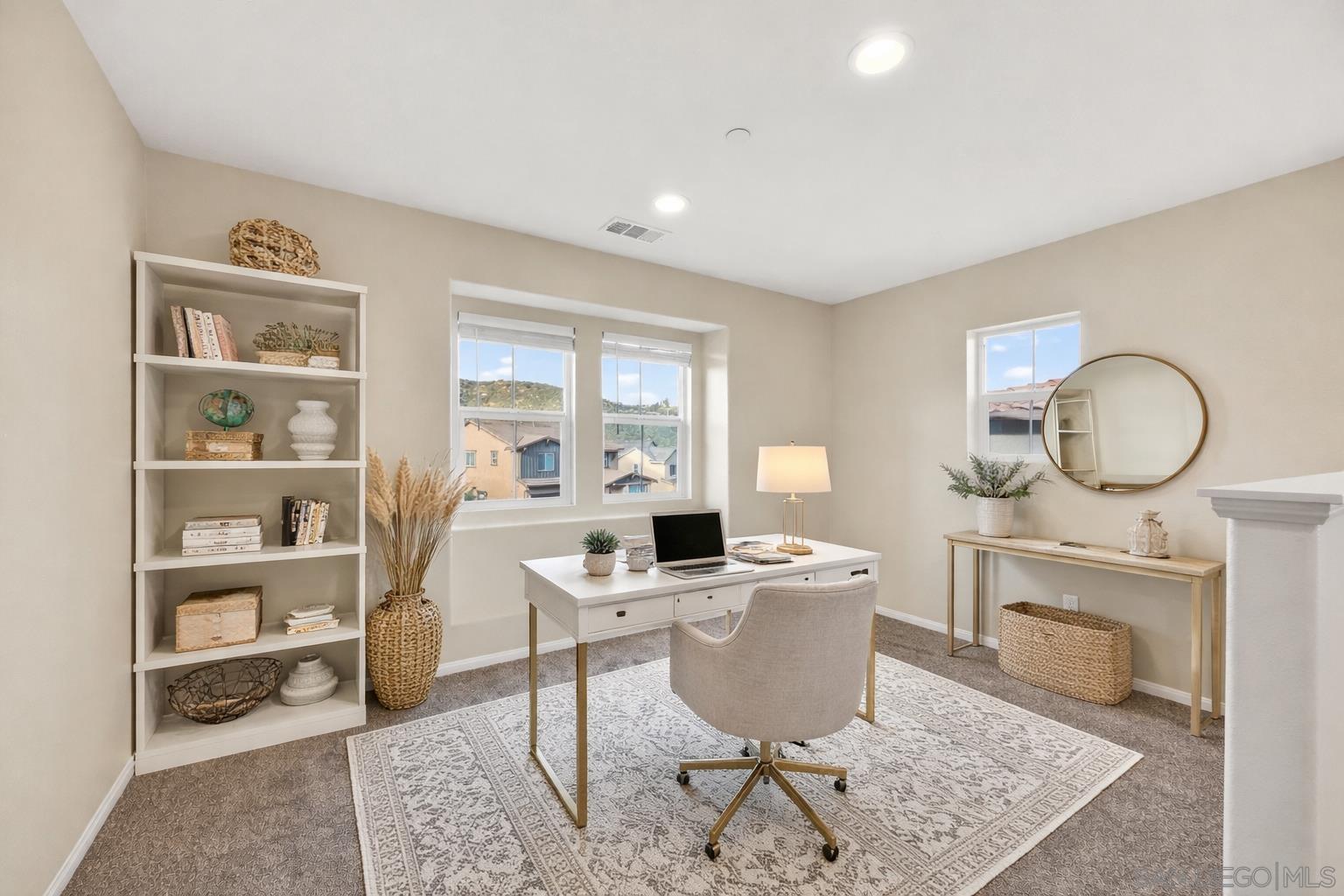 Detail Gallery Image 11 of 31 For 35875  Esperia Way, Fallbrook,  CA 92028 - 4 Beds | 3 Baths