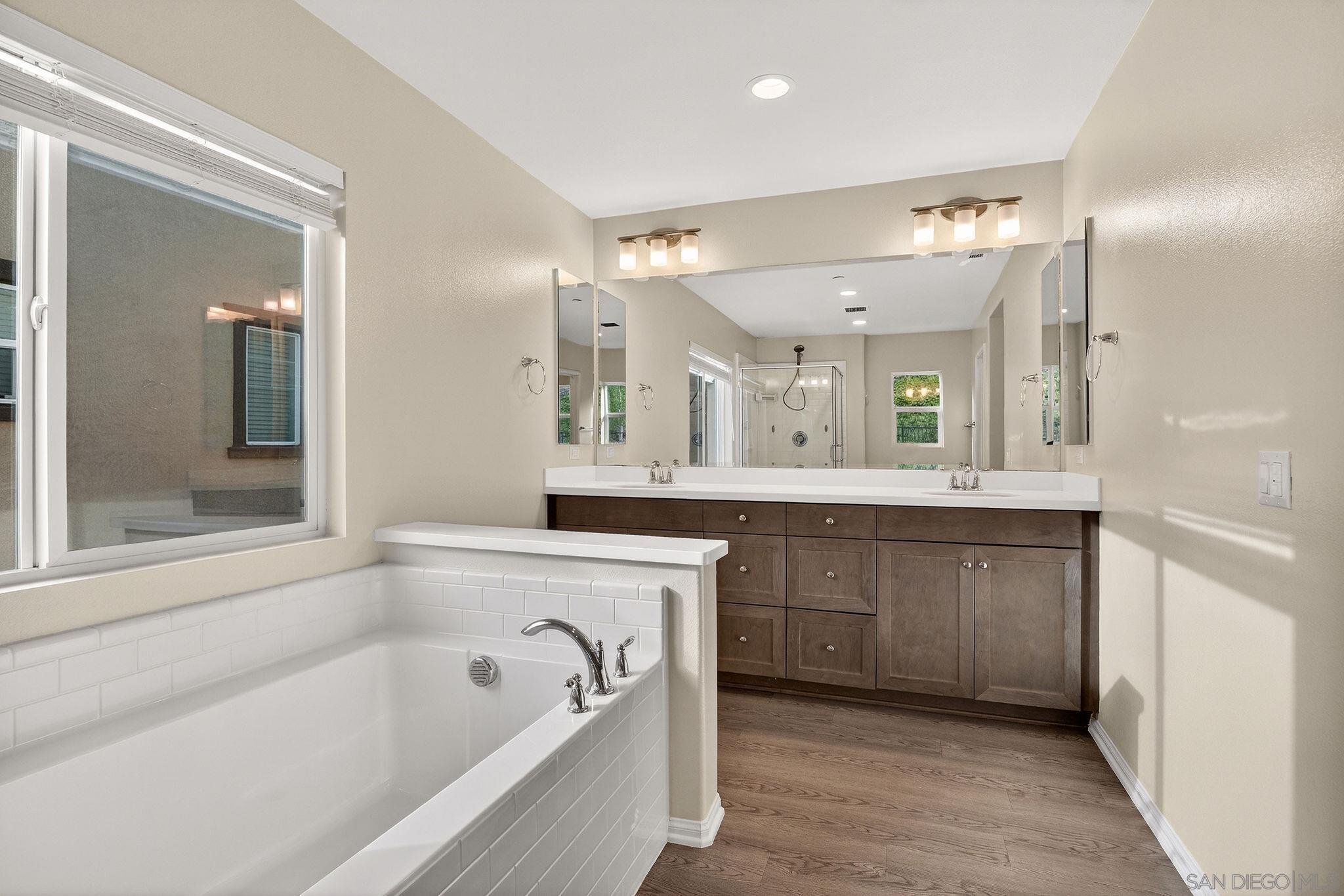 Detail Gallery Image 17 of 31 For 35875  Esperia Way, Fallbrook,  CA 92028 - 4 Beds | 3 Baths