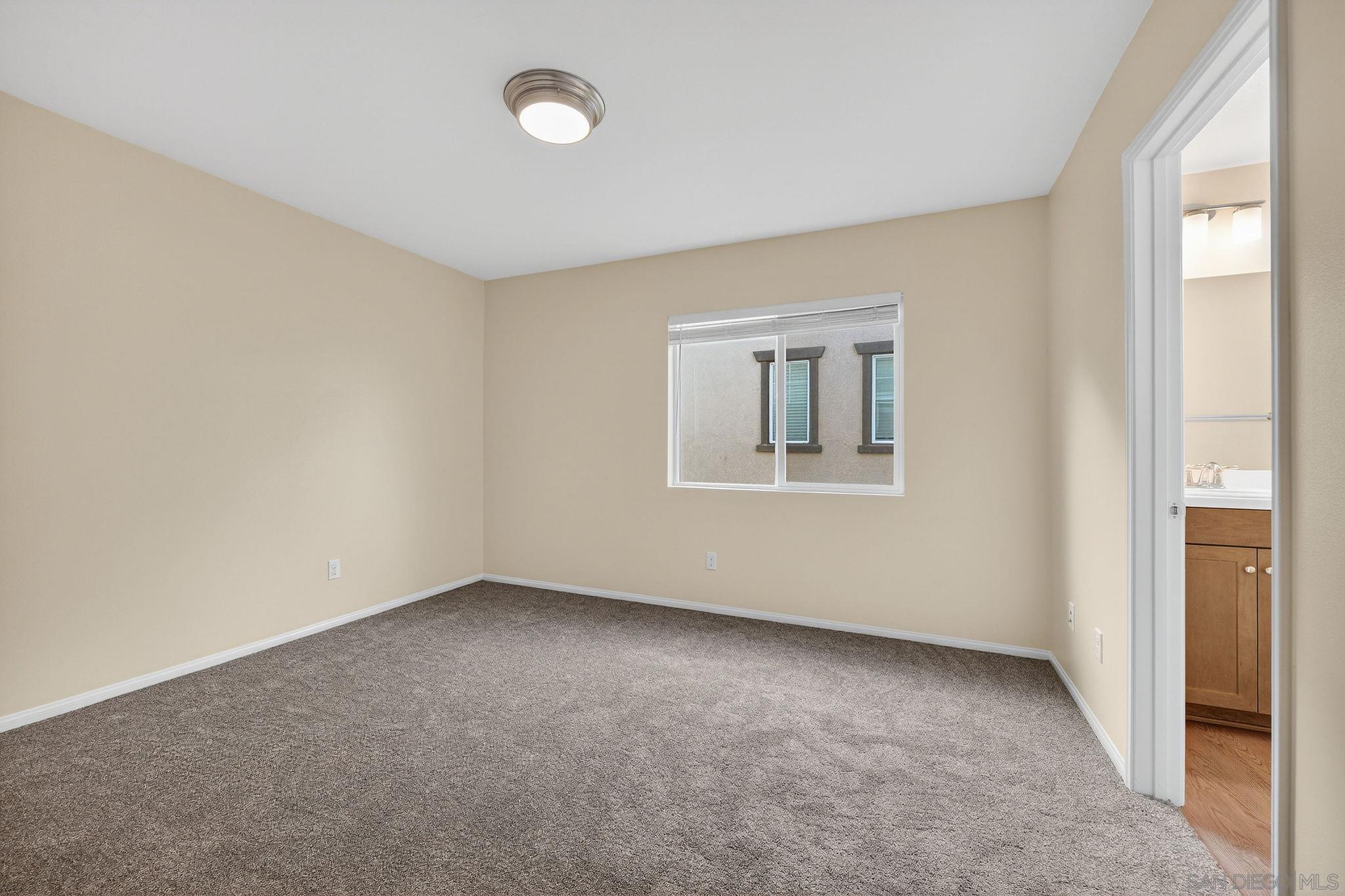 Detail Gallery Image 20 of 31 For 35875  Esperia Way, Fallbrook,  CA 92028 - 4 Beds | 3 Baths