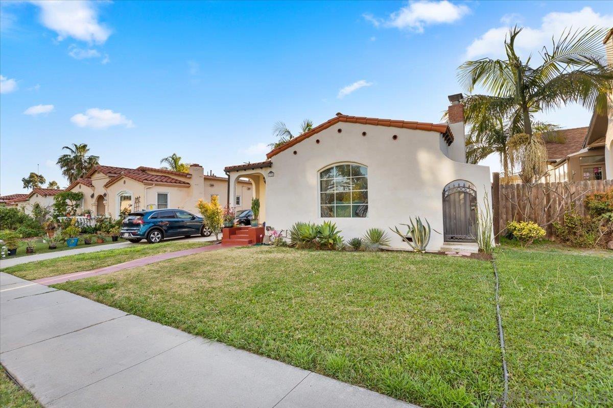 Detail Gallery Image 4 of 65 For 4354-4358  34th St, San Diego,  CA 92104 - – Beds | – Baths