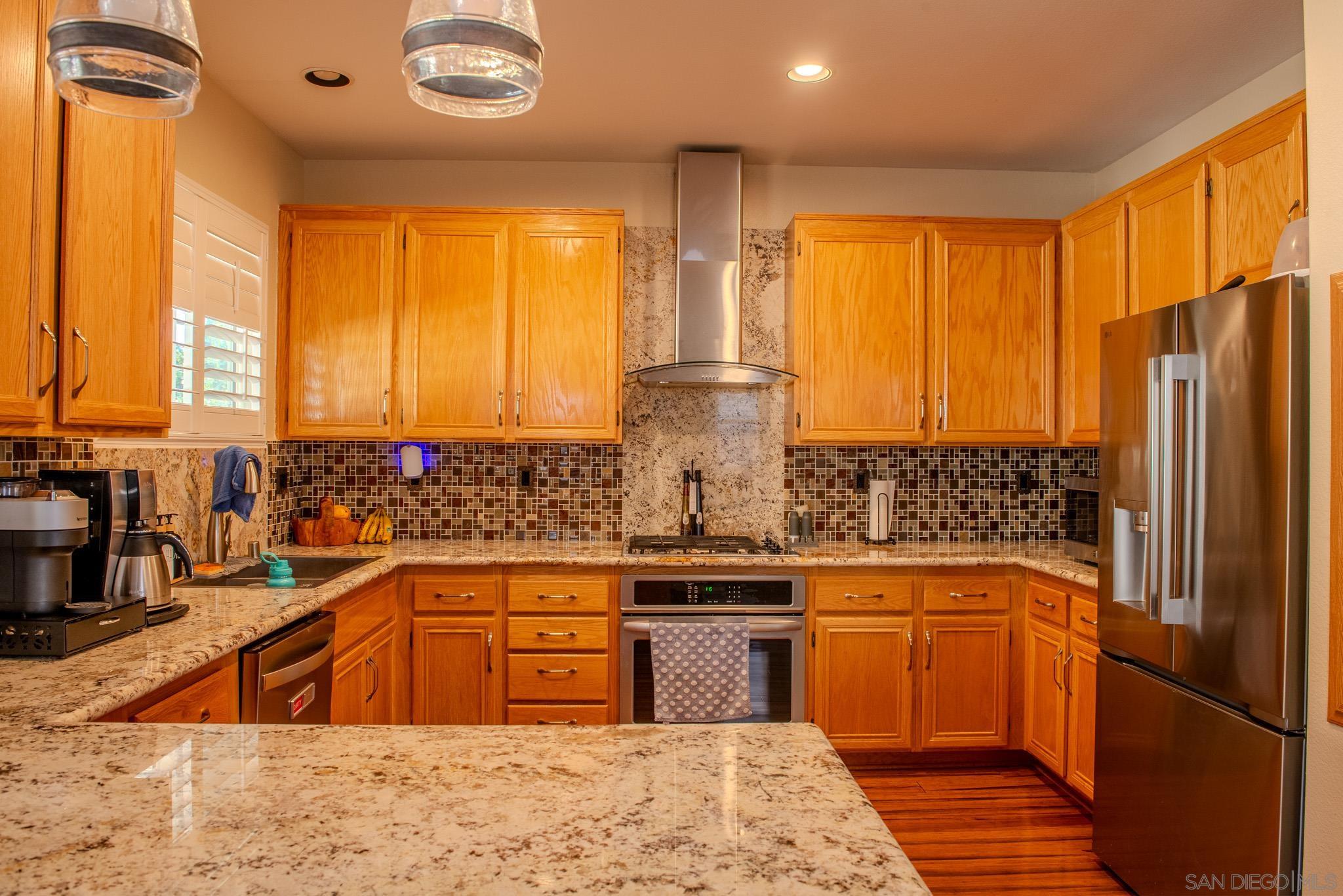 Detail Gallery Image 11 of 45 For 1129  Quinto Creek Pl, Chula Vista,  CA 91913 - 4 Beds | 3/1 Baths