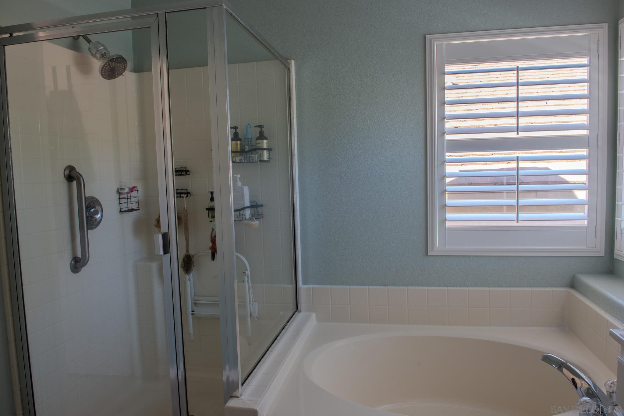 Detail Gallery Image 27 of 45 For 1129  Quinto Creek Pl, Chula Vista,  CA 91913 - 4 Beds | 3/1 Baths