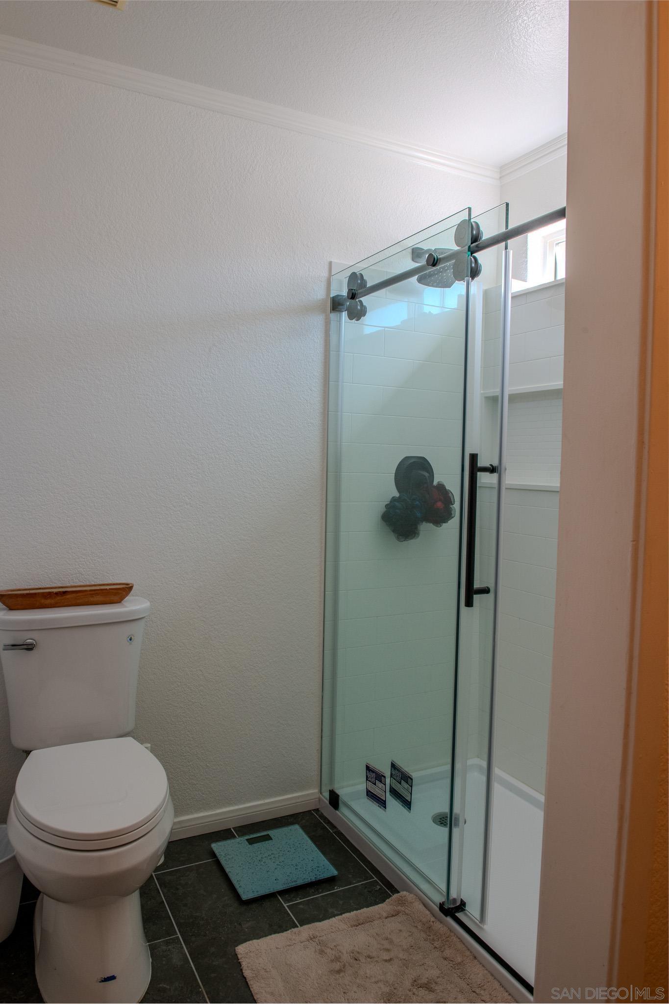 Detail Gallery Image 33 of 48 For 1129  Quinto Creek Pl, Chula Vista,  CA 91913 - 4 Beds | 3/1 Baths