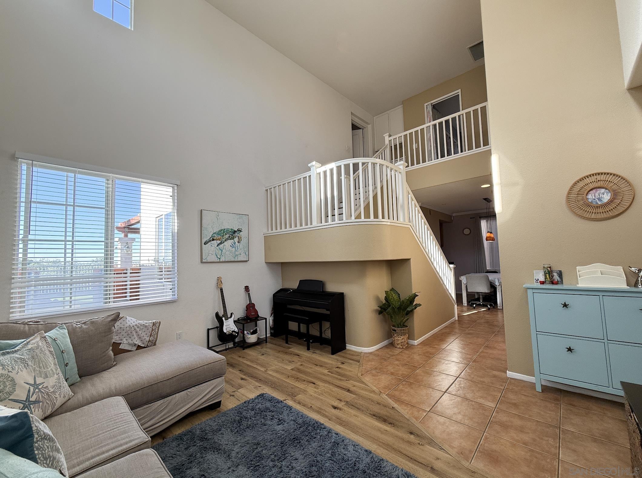 Detail Gallery Image 11 of 25 For 700  Rocking Horse Dr, Chula Vista,  CA 91914 - 3 Beds | 2/1 Baths