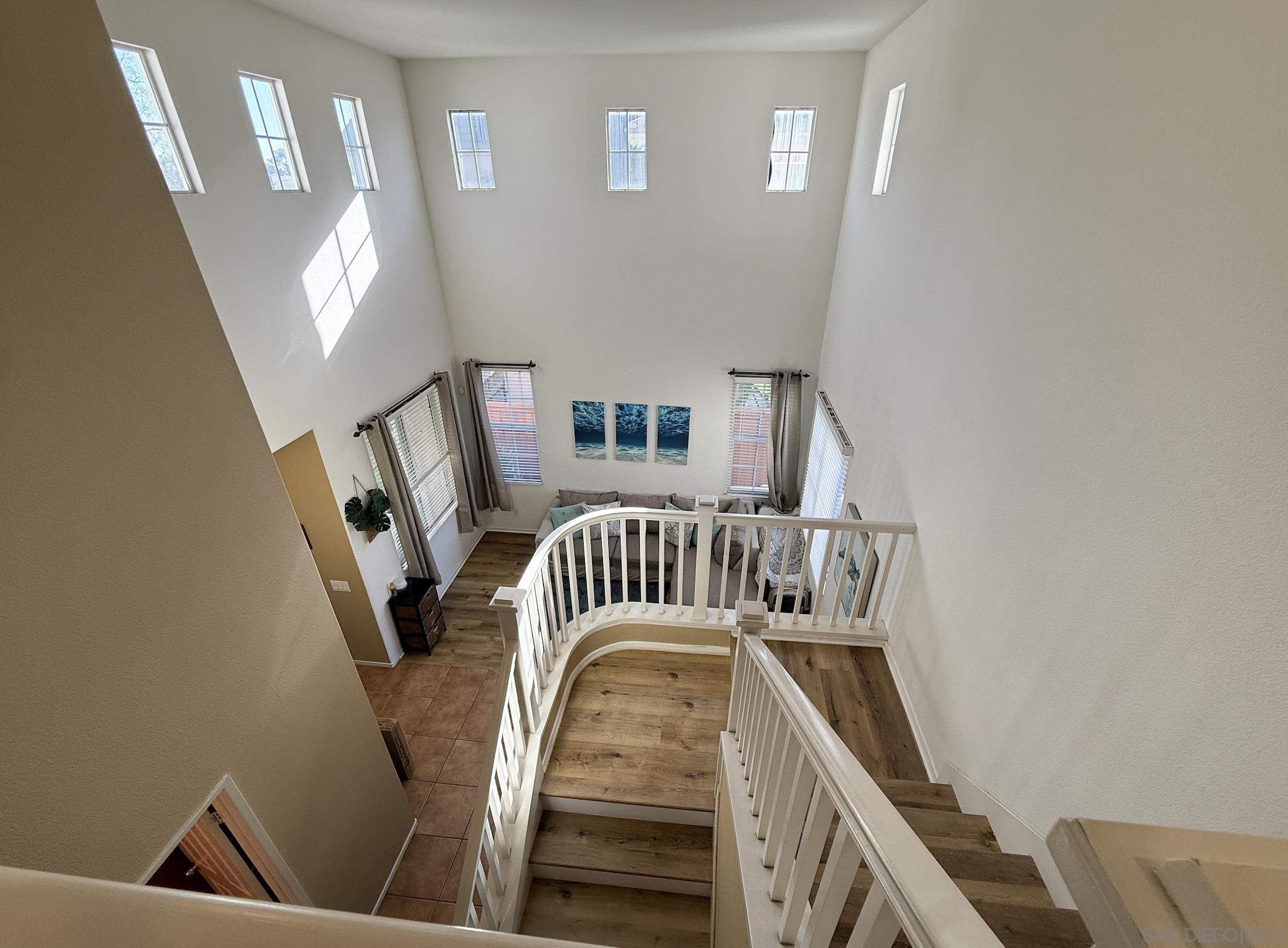 Detail Gallery Image 10 of 25 For 700  Rocking Horse Dr, Chula Vista,  CA 91914 - 3 Beds | 2/1 Baths