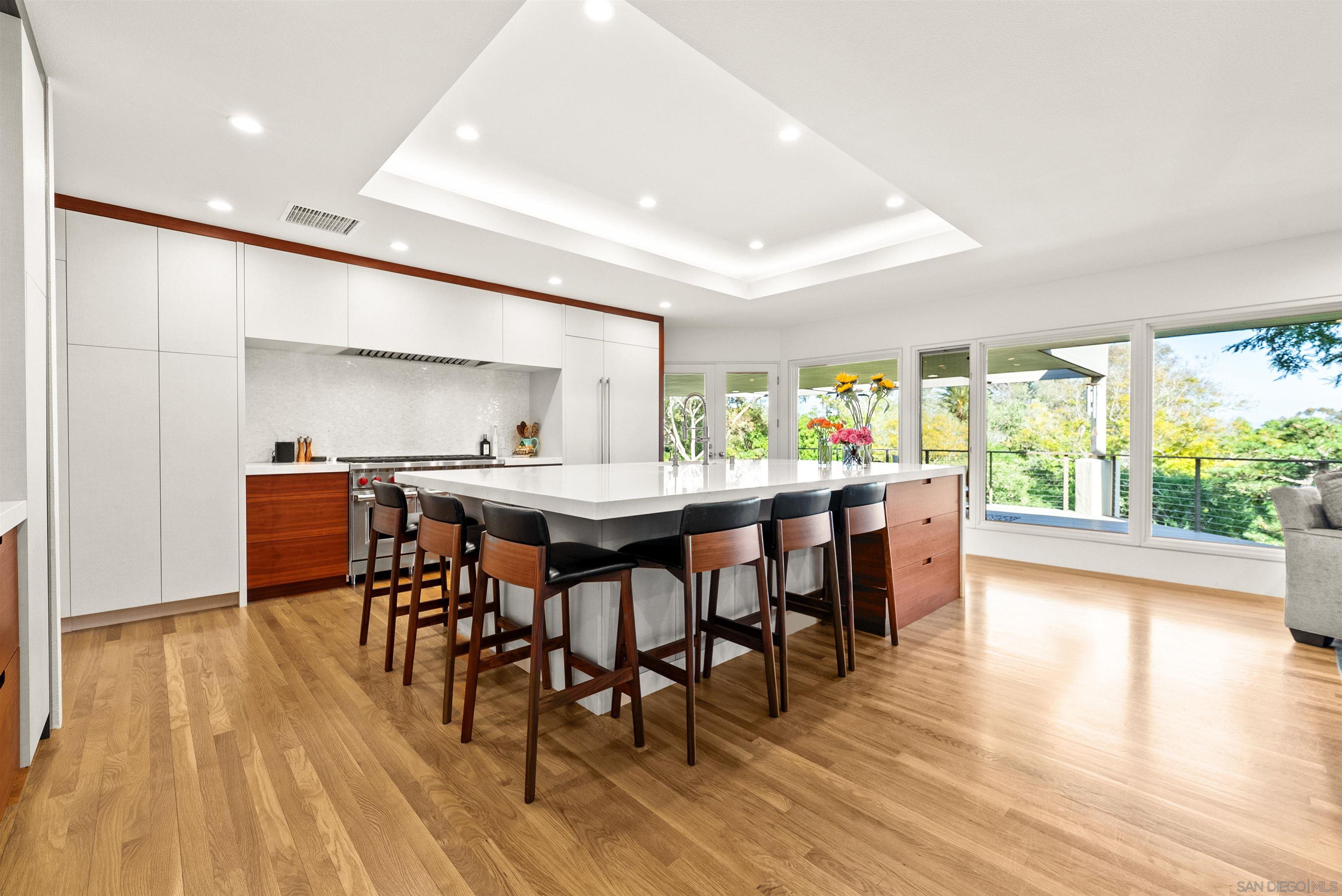 Detail Gallery Image 12 of 69 For 5491  Calzada Del Bosque, Rancho Santa Fe,  CA 92067 - 4 Beds | 3/1 Baths