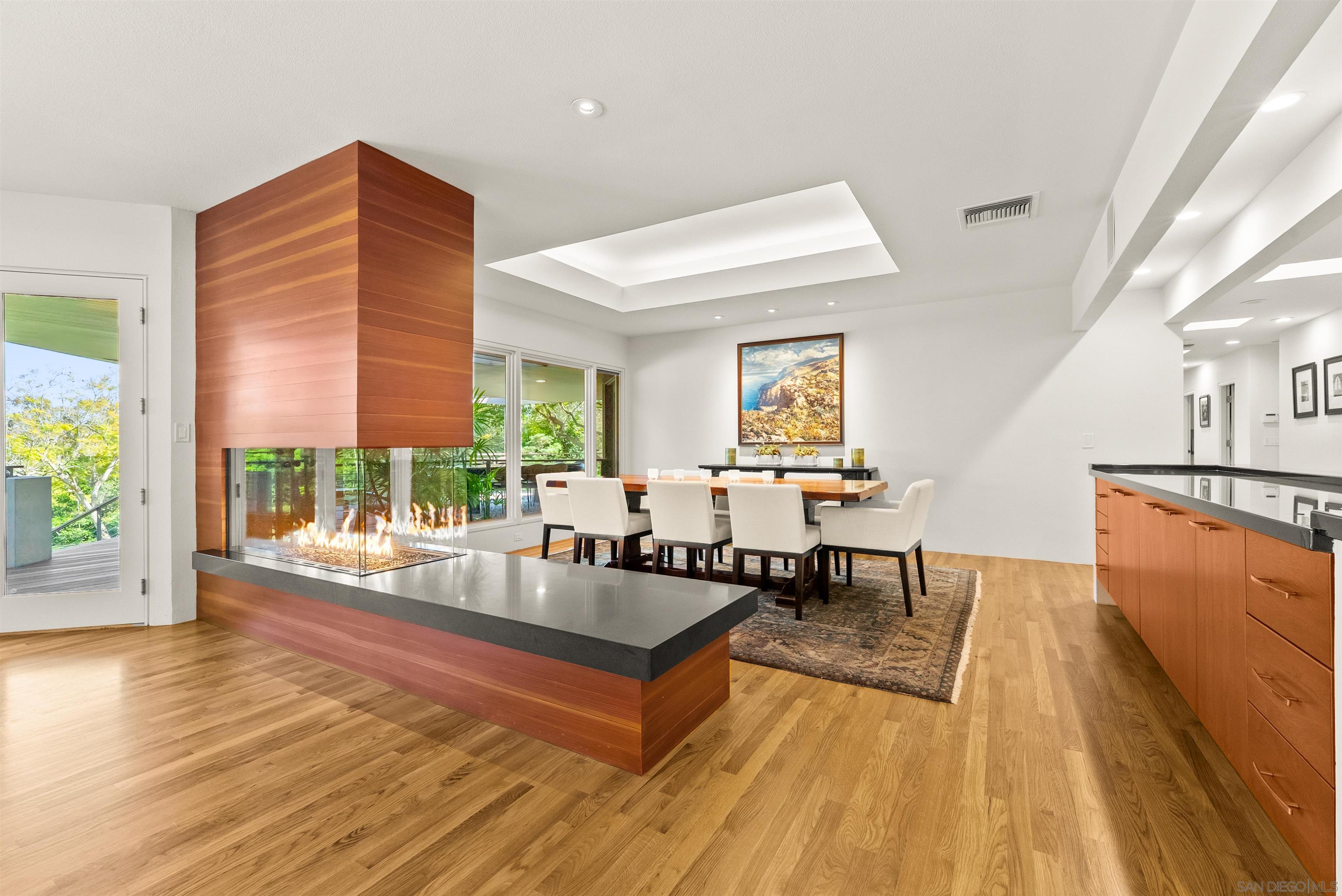 Detail Gallery Image 3 of 69 For 5491  Calzada Del Bosque, Rancho Santa Fe,  CA 92067 - 4 Beds | 3/1 Baths