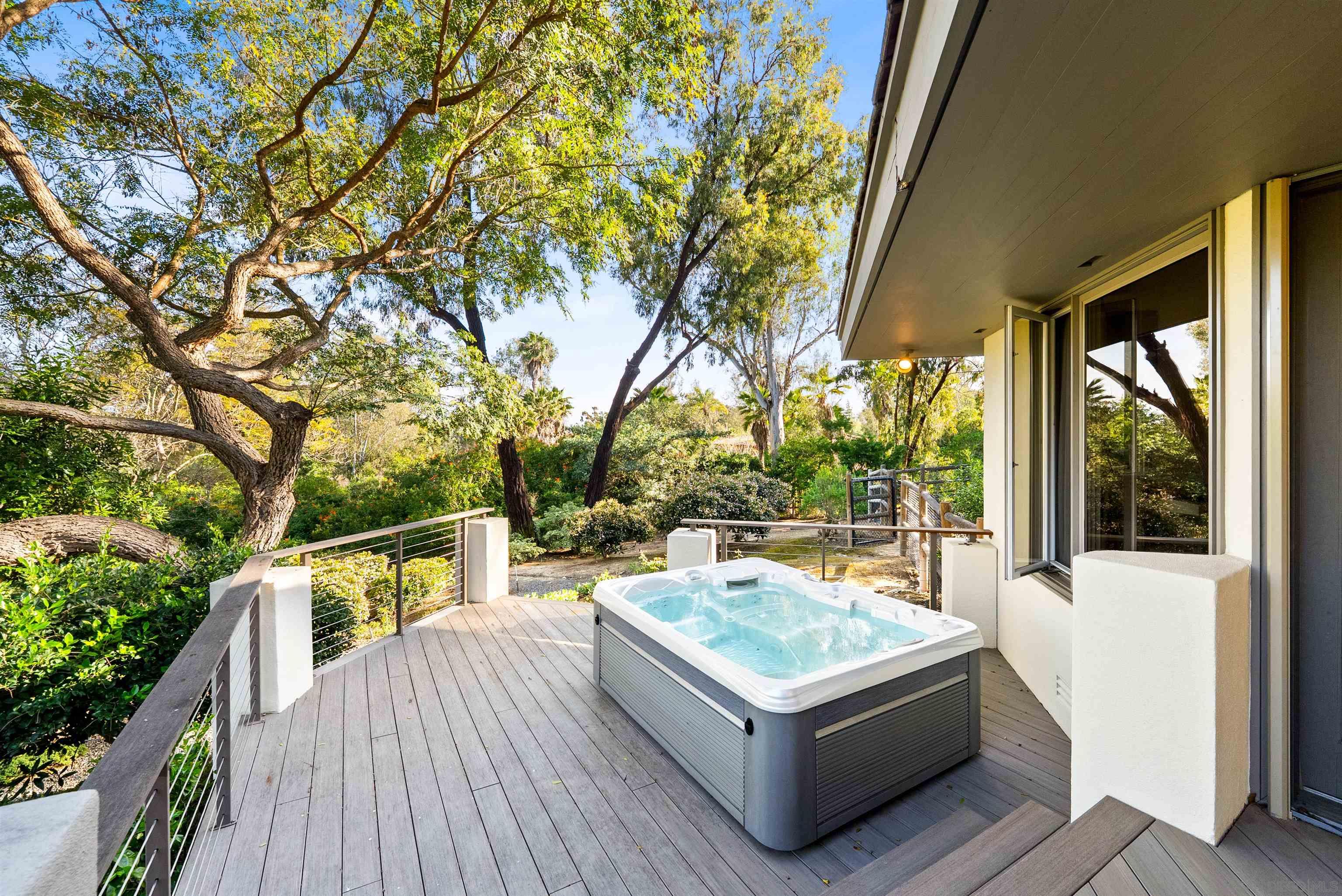 Detail Gallery Image 26 of 69 For 5491  Calzada Del Bosque, Rancho Santa Fe,  CA 92067 - 4 Beds | 3/1 Baths