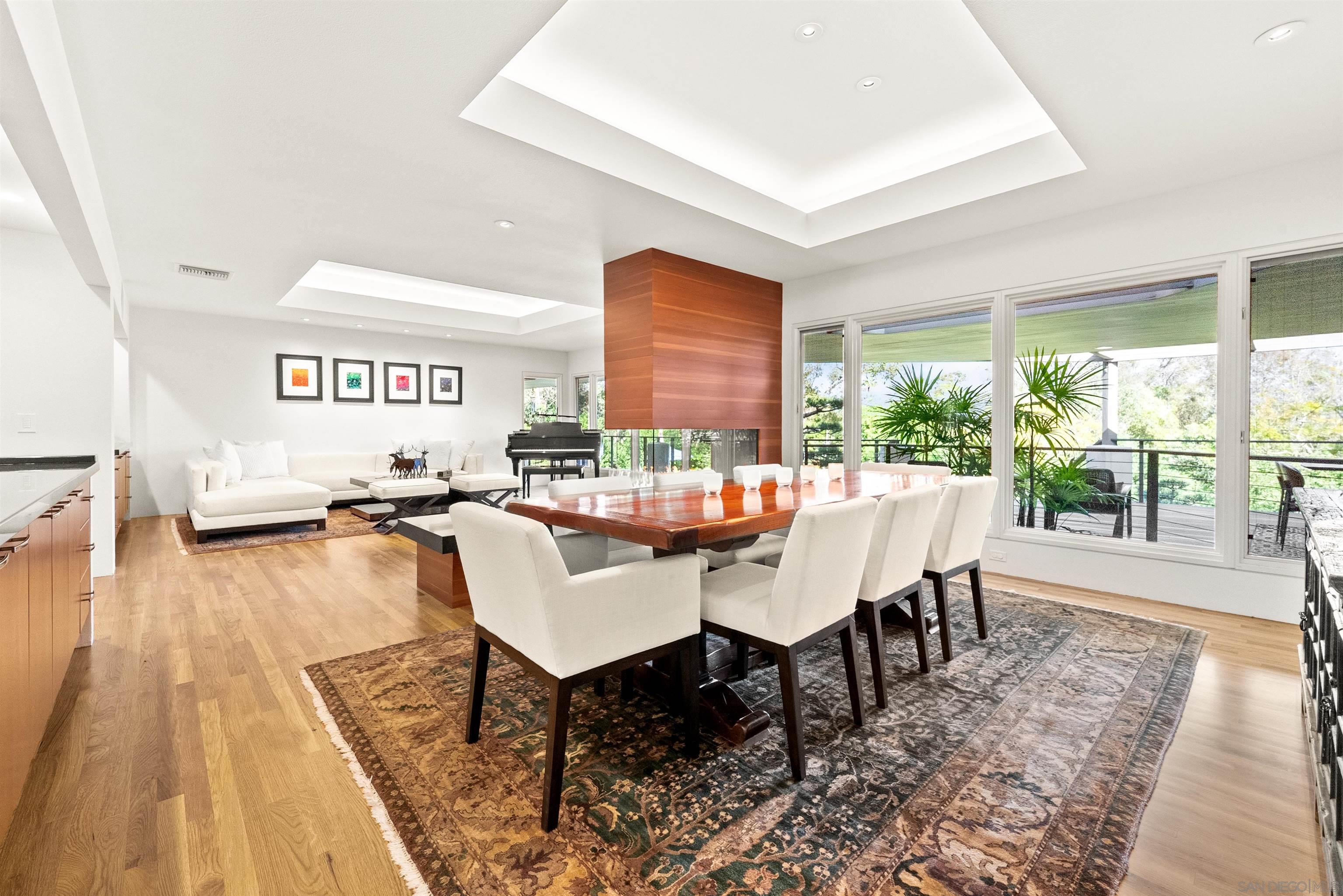 Detail Gallery Image 4 of 69 For 5491  Calzada Del Bosque, Rancho Santa Fe,  CA 92067 - 4 Beds | 3/1 Baths