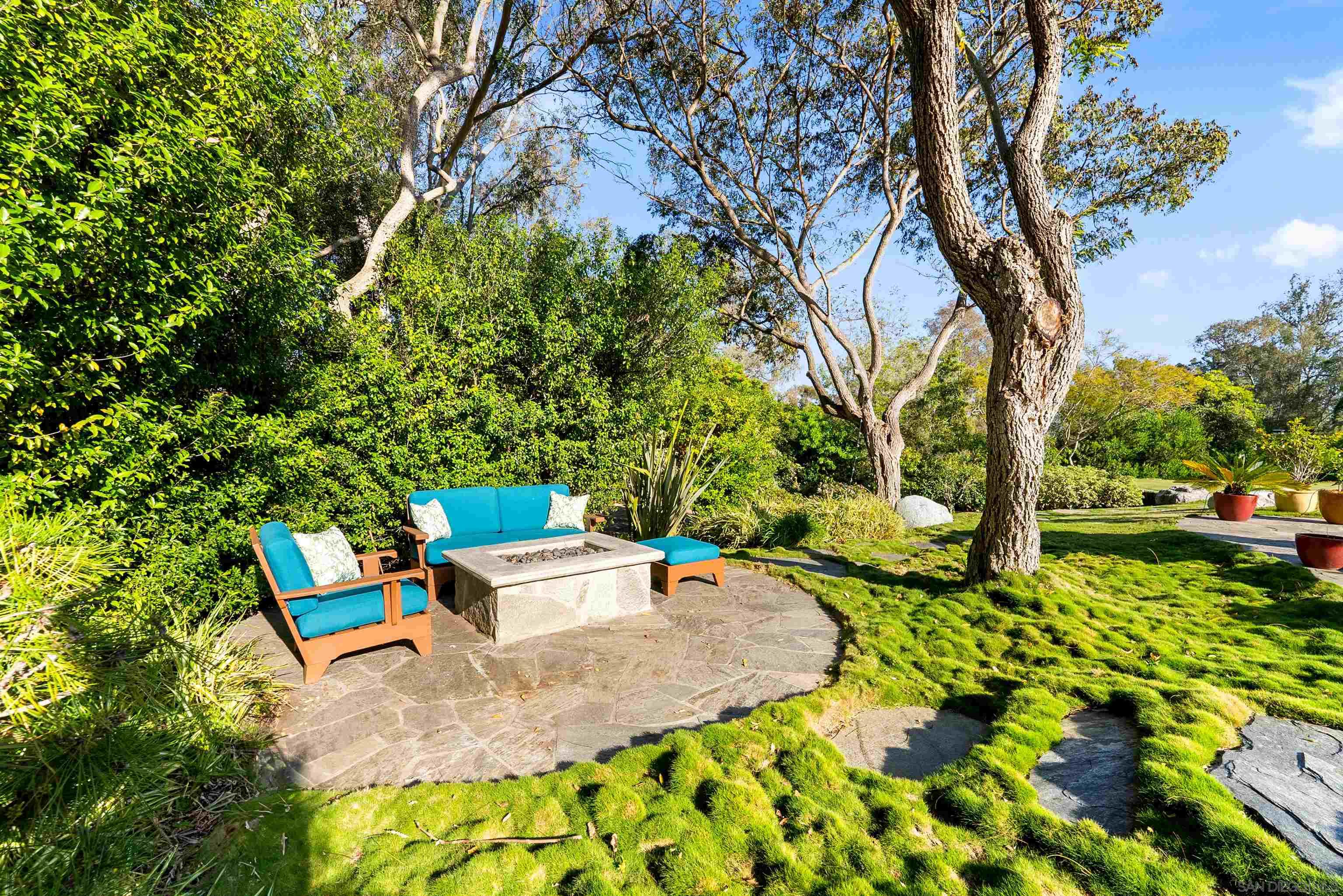 Detail Gallery Image 45 of 69 For 5491  Calzada Del Bosque, Rancho Santa Fe,  CA 92067 - 4 Beds | 3/1 Baths