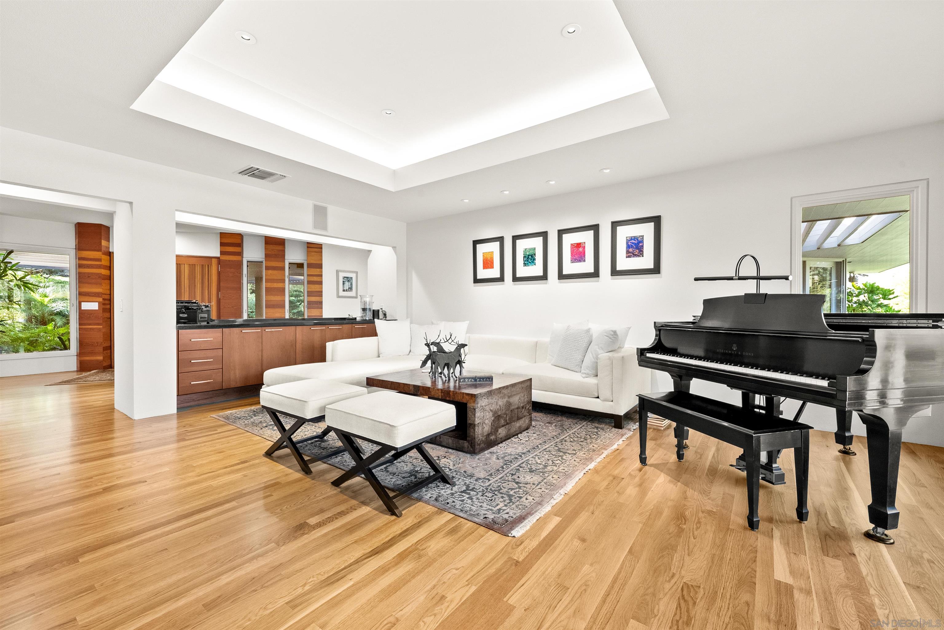 Detail Gallery Image 6 of 69 For 5491  Calzada Del Bosque, Rancho Santa Fe,  CA 92067 - 4 Beds | 3/1 Baths