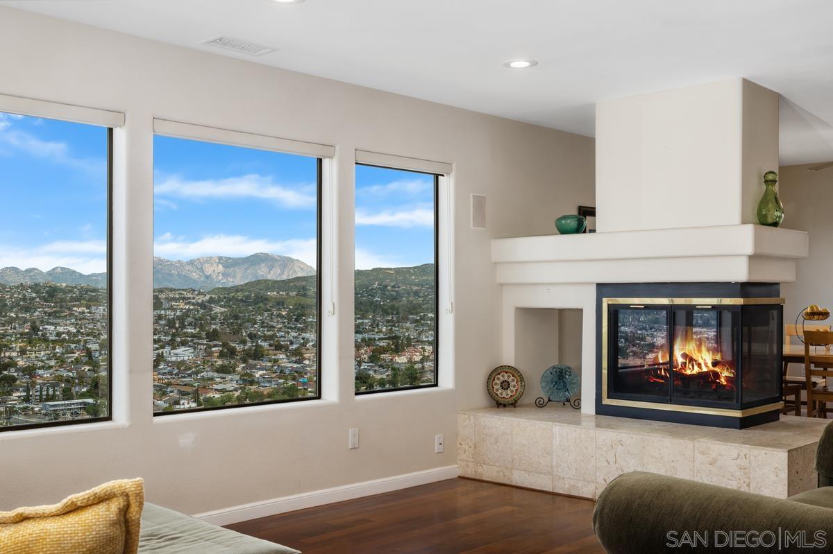 Detail Gallery Image 15 of 57 For 1216  Merritt Dr, El Cajon,  CA 92020 - 3 Beds | 3 Baths