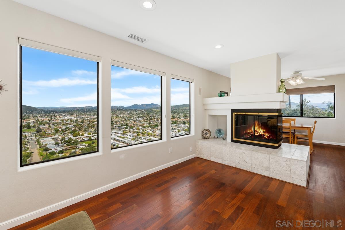 Detail Gallery Image 16 of 57 For 1216  Merritt Dr, El Cajon,  CA 92020 - 3 Beds | 3 Baths