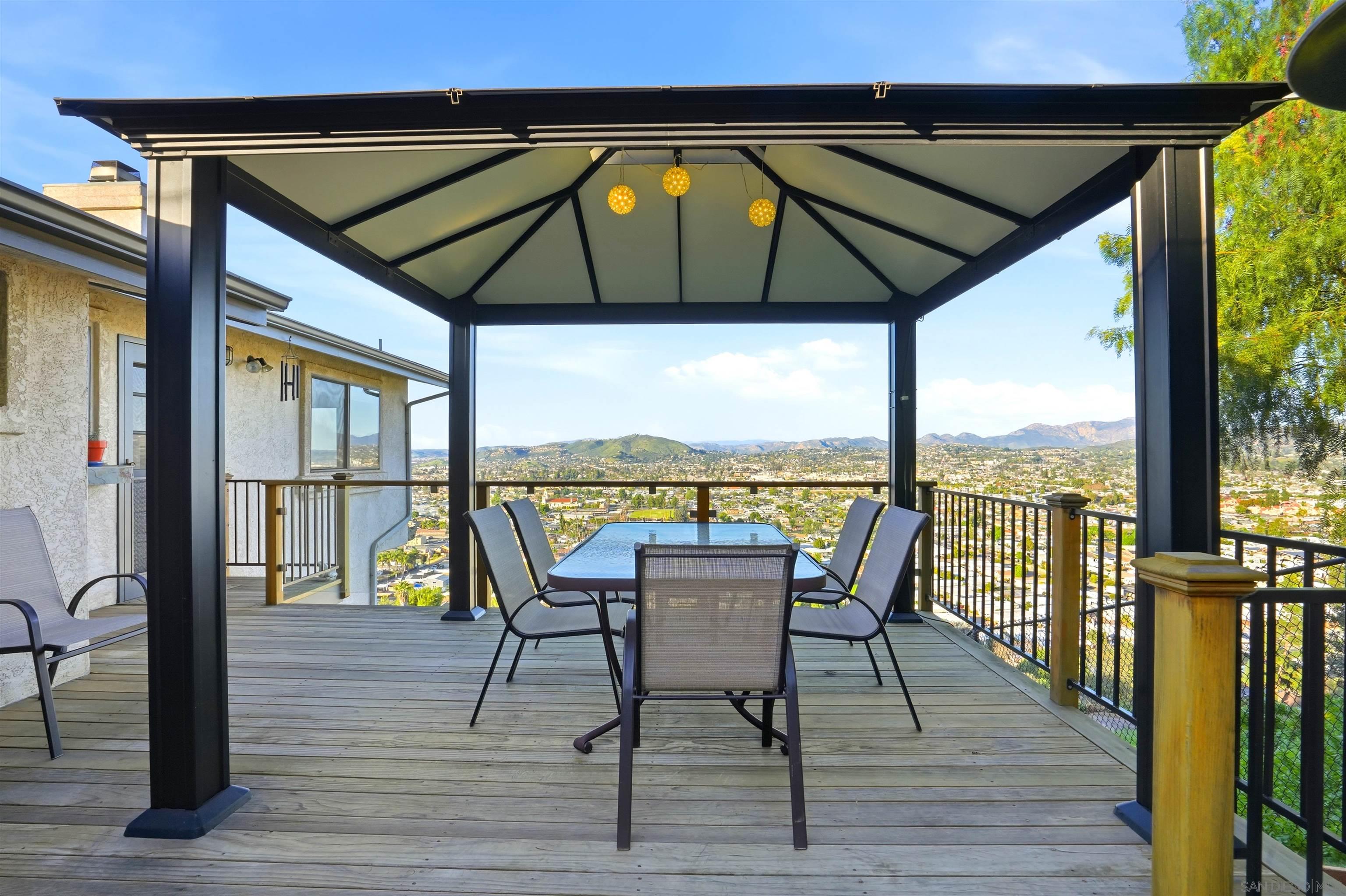 Detail Gallery Image 25 of 57 For 1216  Merritt Dr, El Cajon,  CA 92020 - 3 Beds | 3 Baths