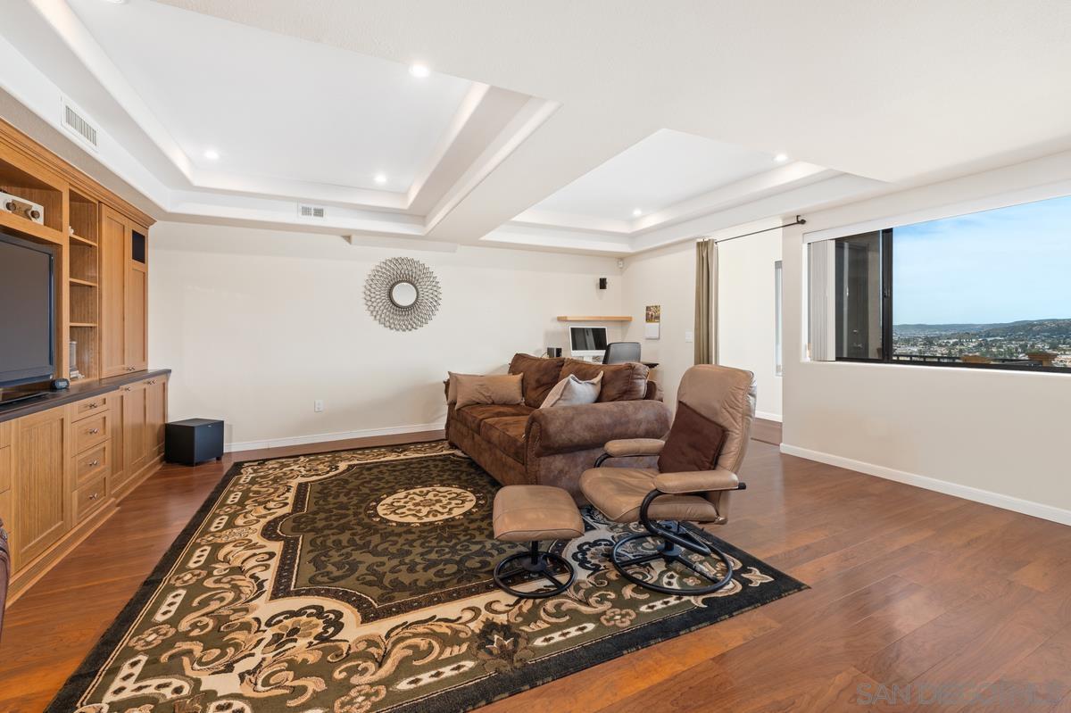 Detail Gallery Image 33 of 57 For 1216  Merritt Dr, El Cajon,  CA 92020 - 3 Beds | 3 Baths